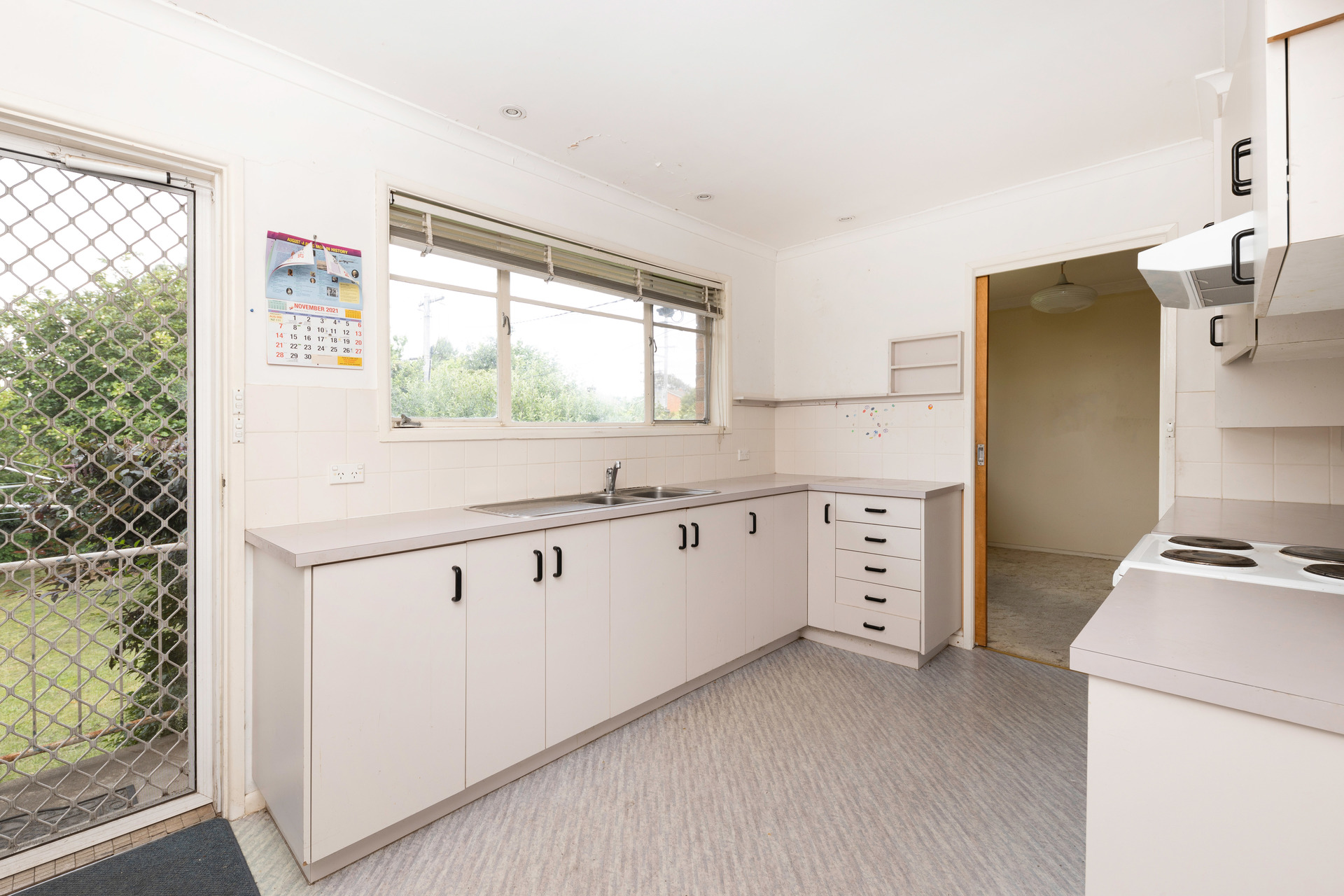 7 Leake Place, Curtin ACT 2605, Curtin - Thumbnail 7