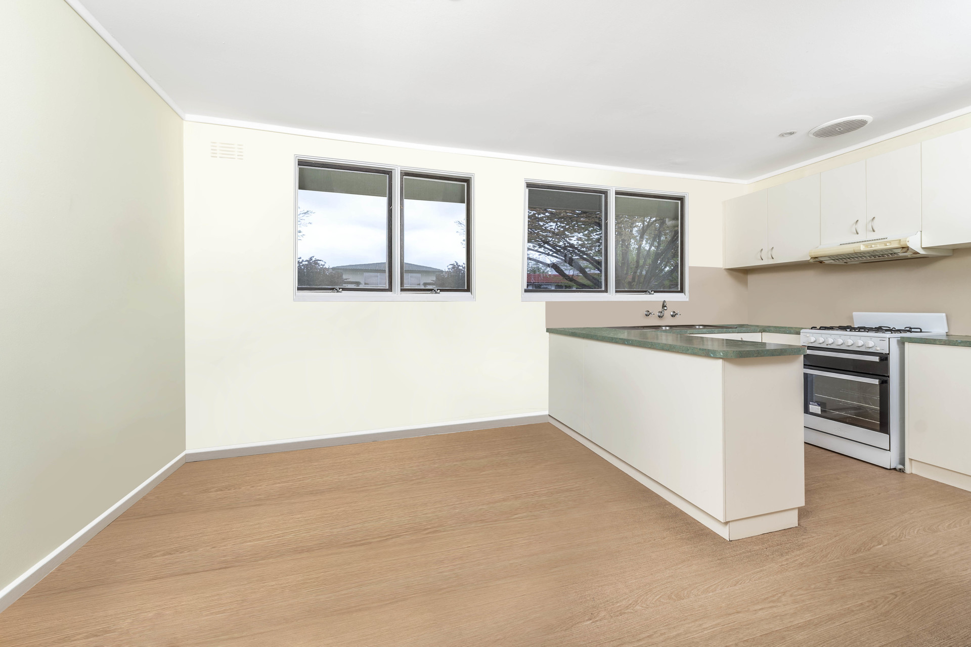 10 Bendigo Street, Fisher ACT 2611, Fisher - Thumbnail 3