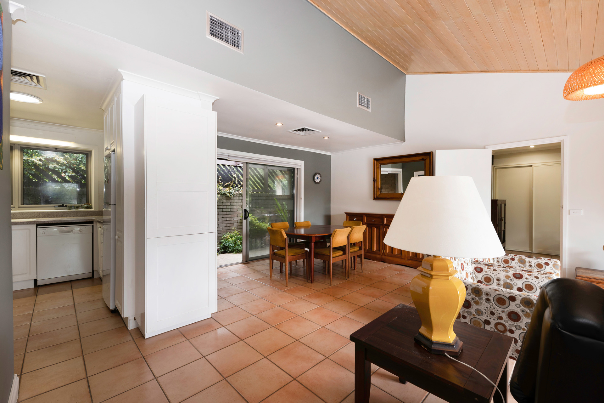9 Oldham Court, Swinger Hill ACT 2606, Phillip - Thumbnail 6