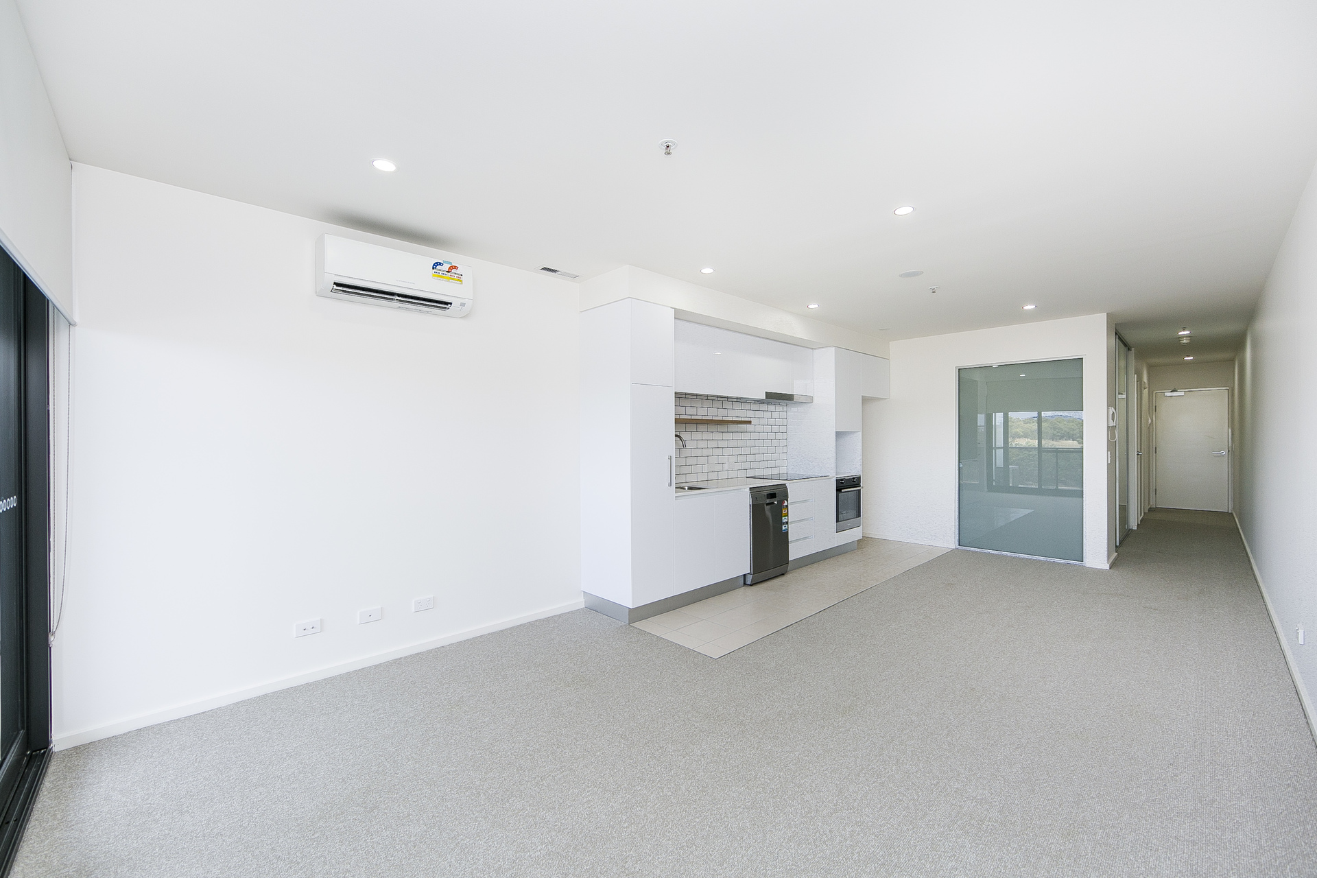 912/120 Eastern Valley Way, Belconnen ACT 2617, Belconnen - Thumbnail 3