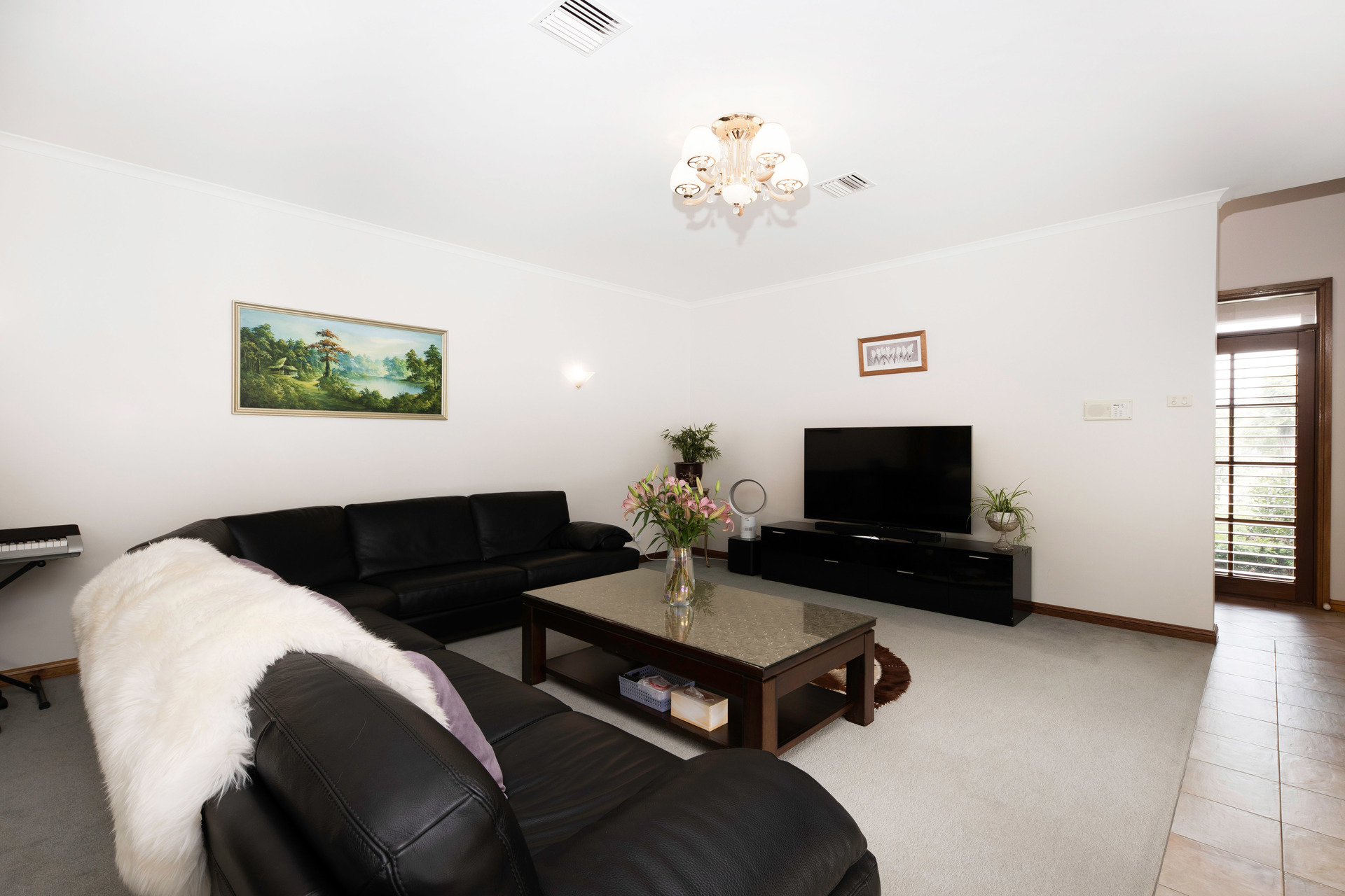 50 Derwent Street, Lyons ACT 2606, Lyons - Thumbnail 4