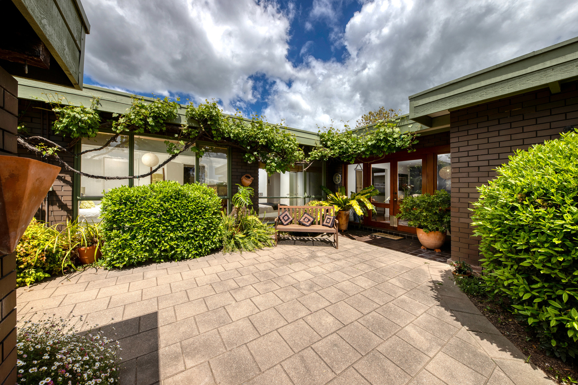 265 Hindmarsh Drive, Rivett ACT 2611, Rivett - Thumbnail 2