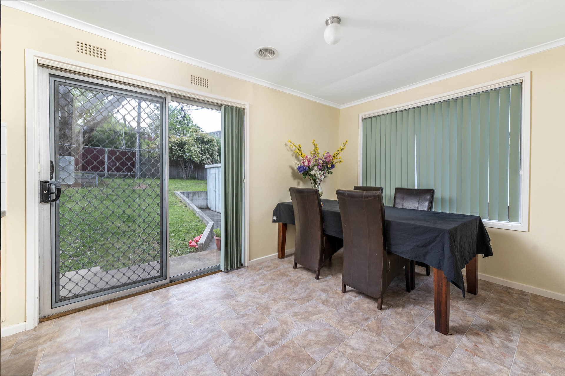 17 Marrawah Street, Lyons ACT 2606, Lyons - Thumbnail 4