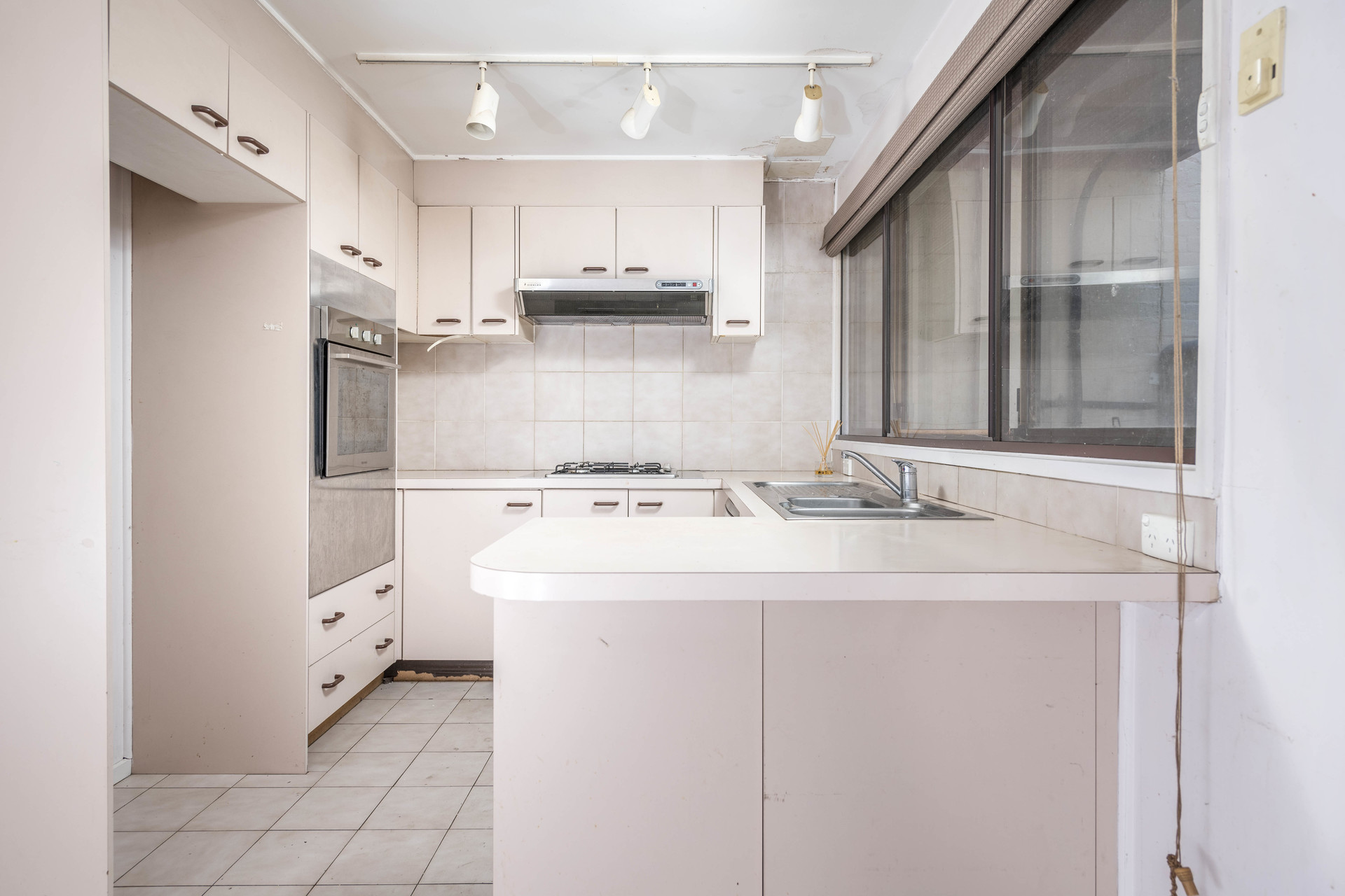 7 Connelly Place, Belconnen ACT 2617, Belconnen - Thumbnail 2