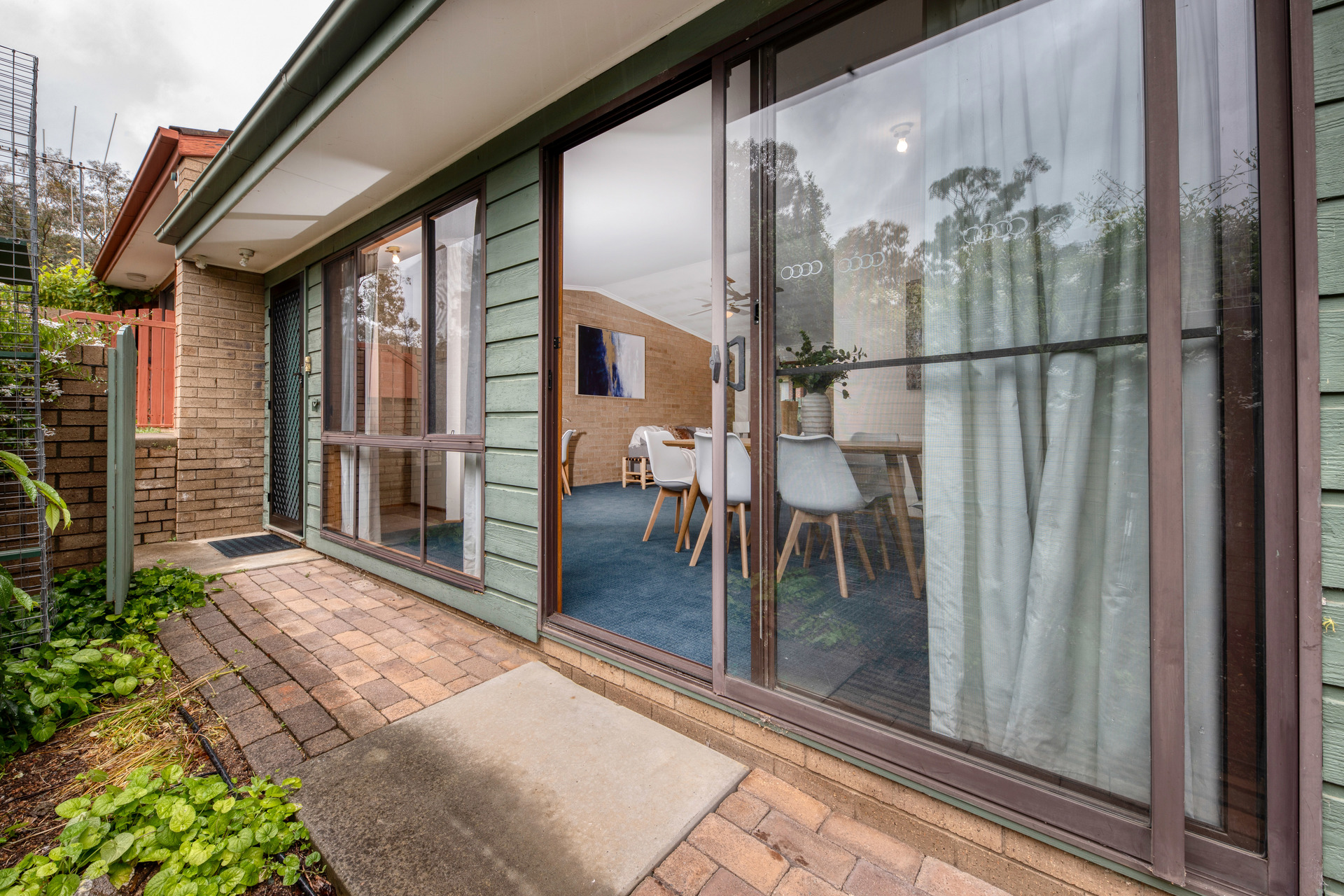 4 Kemp Close, Swinger Hill ACT 2606, Phillip - Thumbnail 2