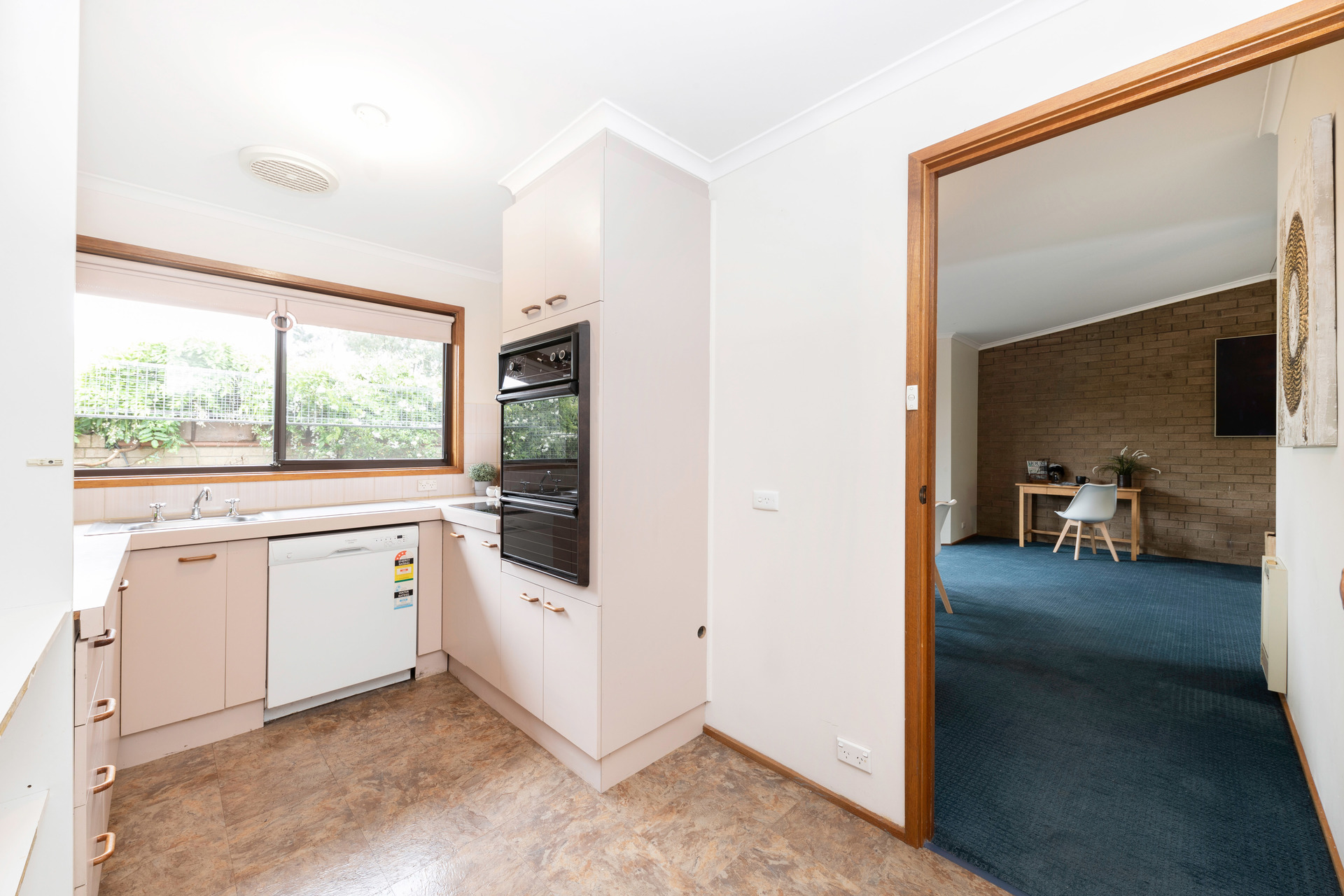 4 Kemp Close, Swinger Hill ACT 2606, Phillip - Thumbnail 6