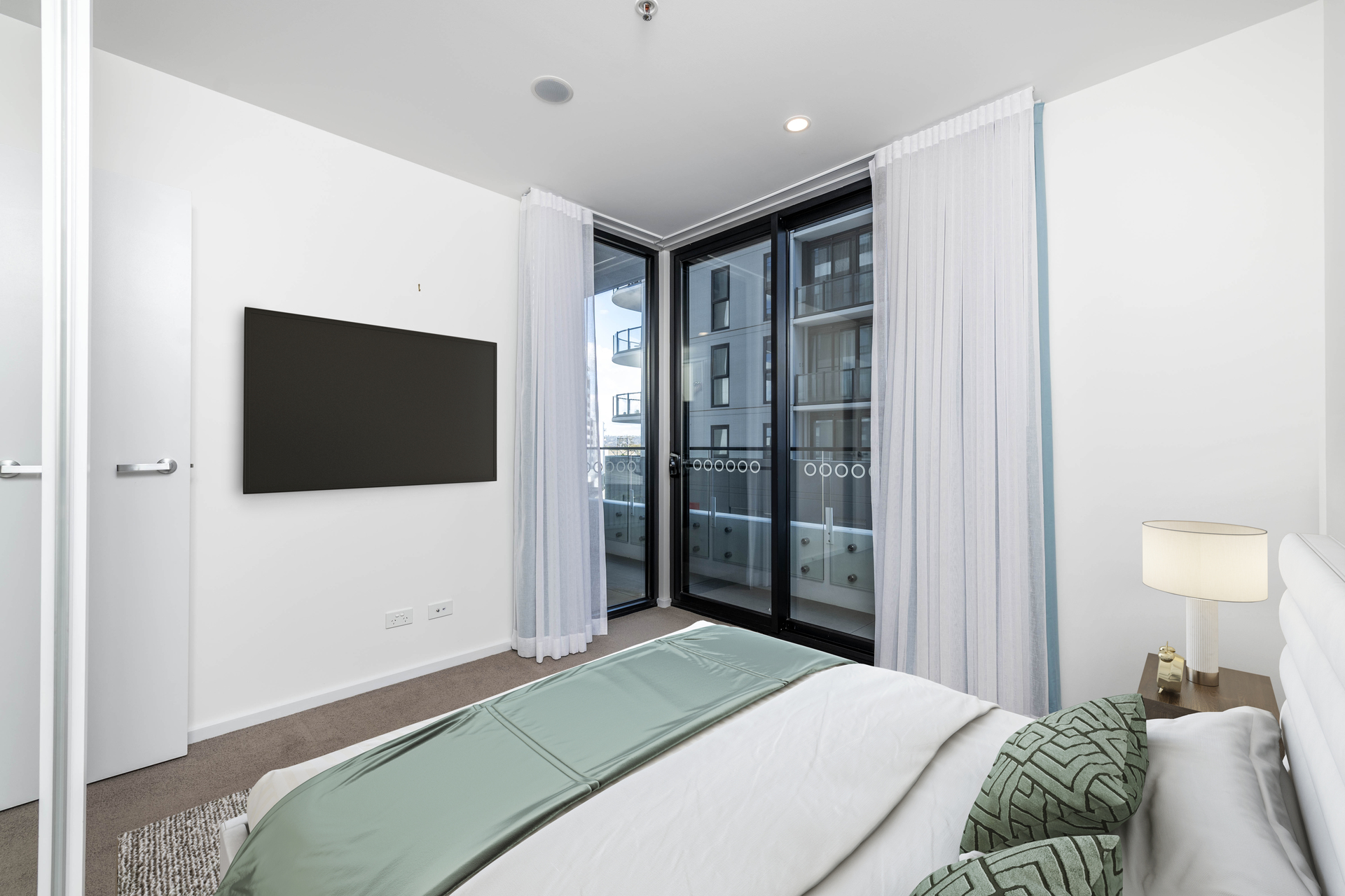 411/2 Gribble Street, Gungahlin ACT 2912, Gungahlin - Thumbnail 4