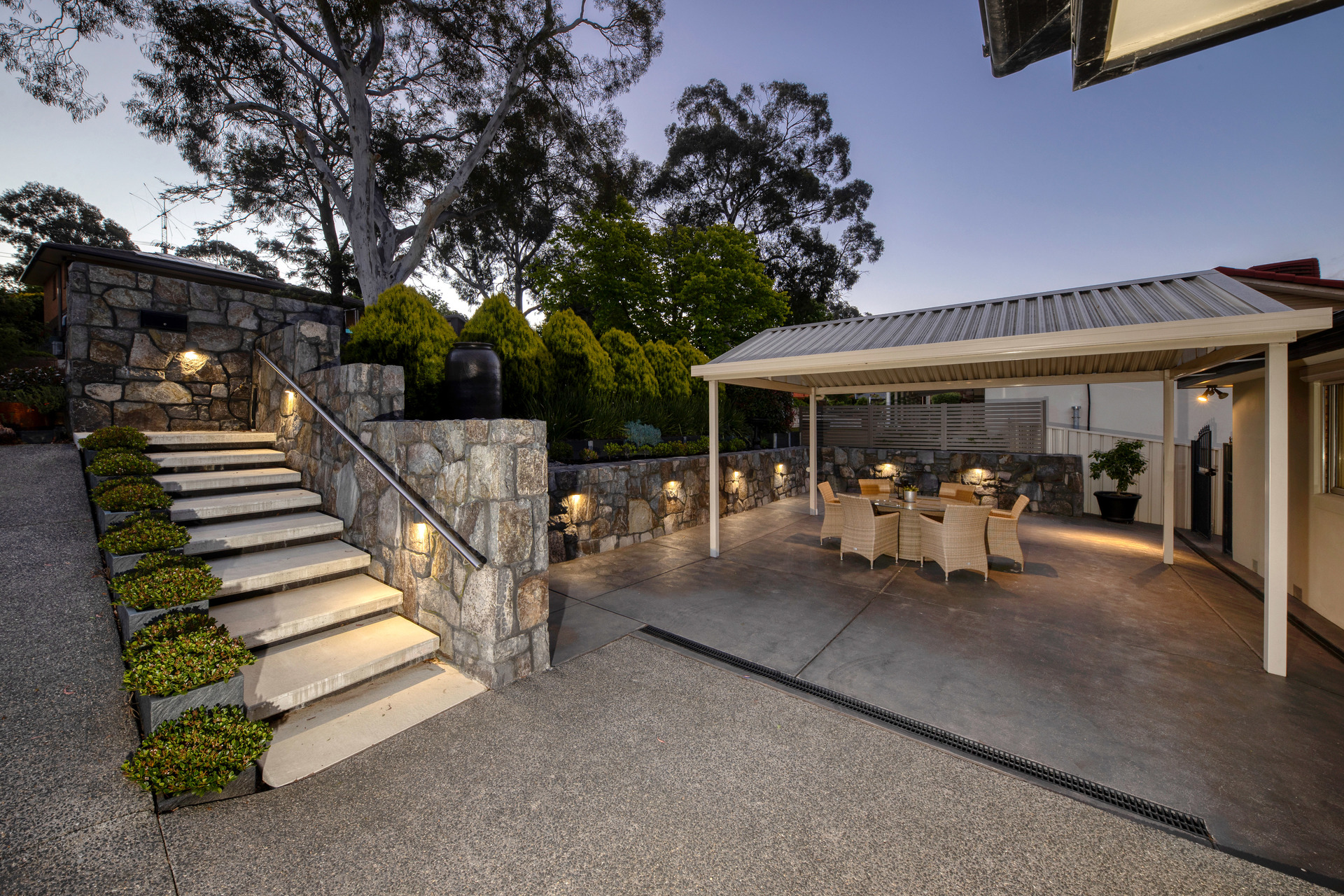 128 Hawkesbury Crescent, Farrer ACT 2607, Farrer - Thumbnail 3