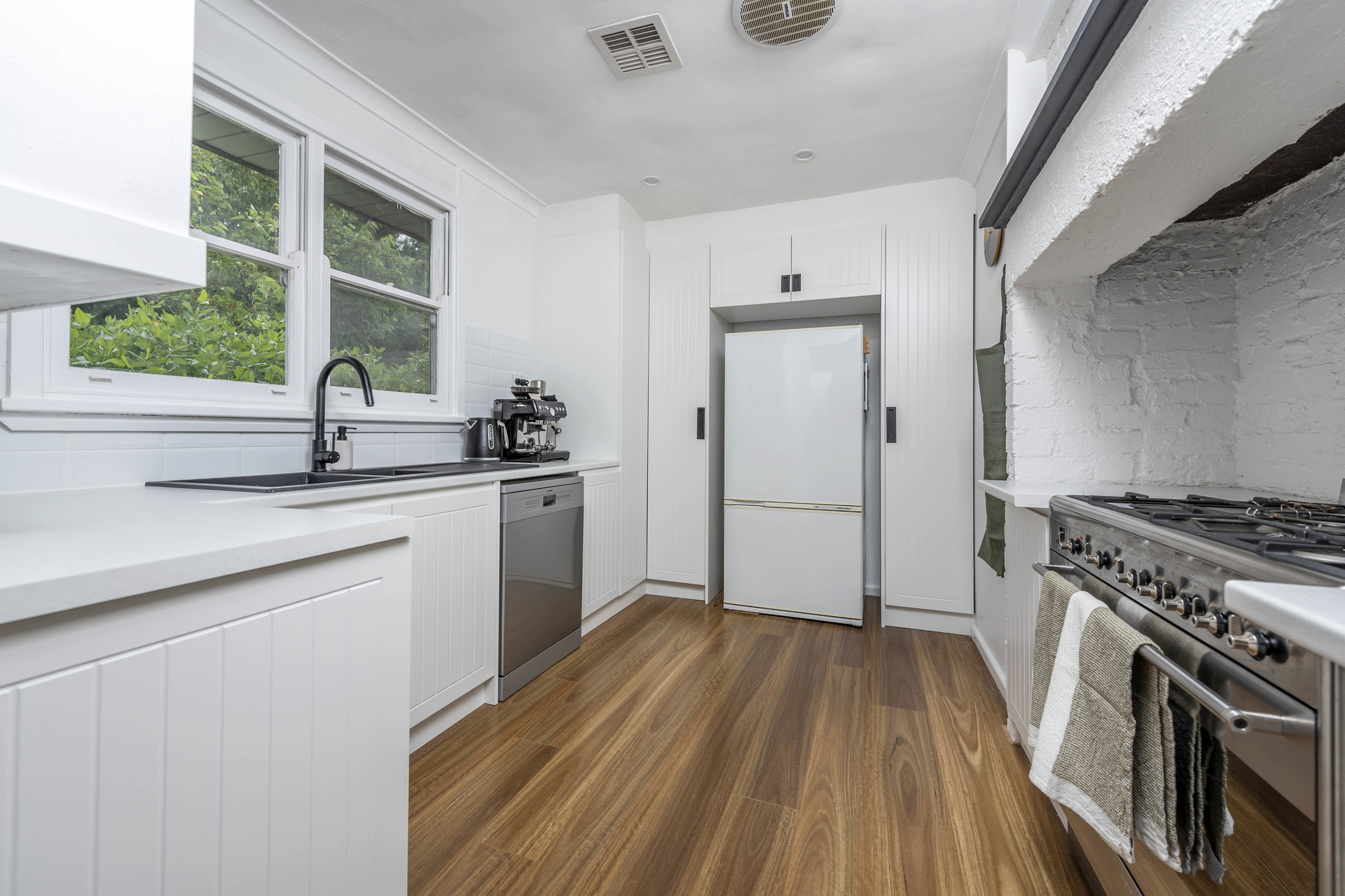 100 Matina Street, Narrabundah ACT 2604, Narrabundah - Thumbnail 6