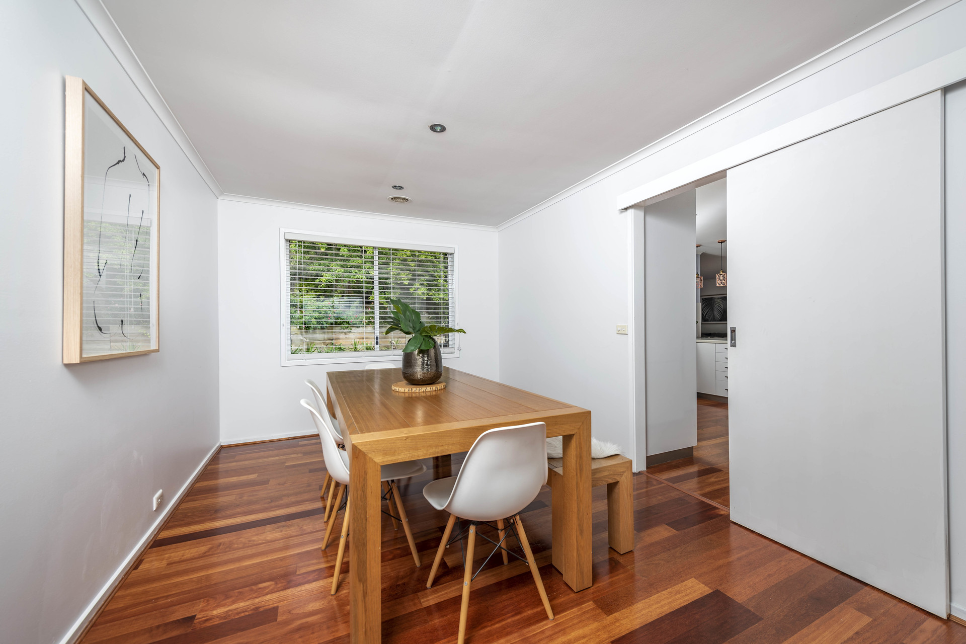 208 Bugden Avenue, Fadden ACT 2904, Fadden - Thumbnail 5