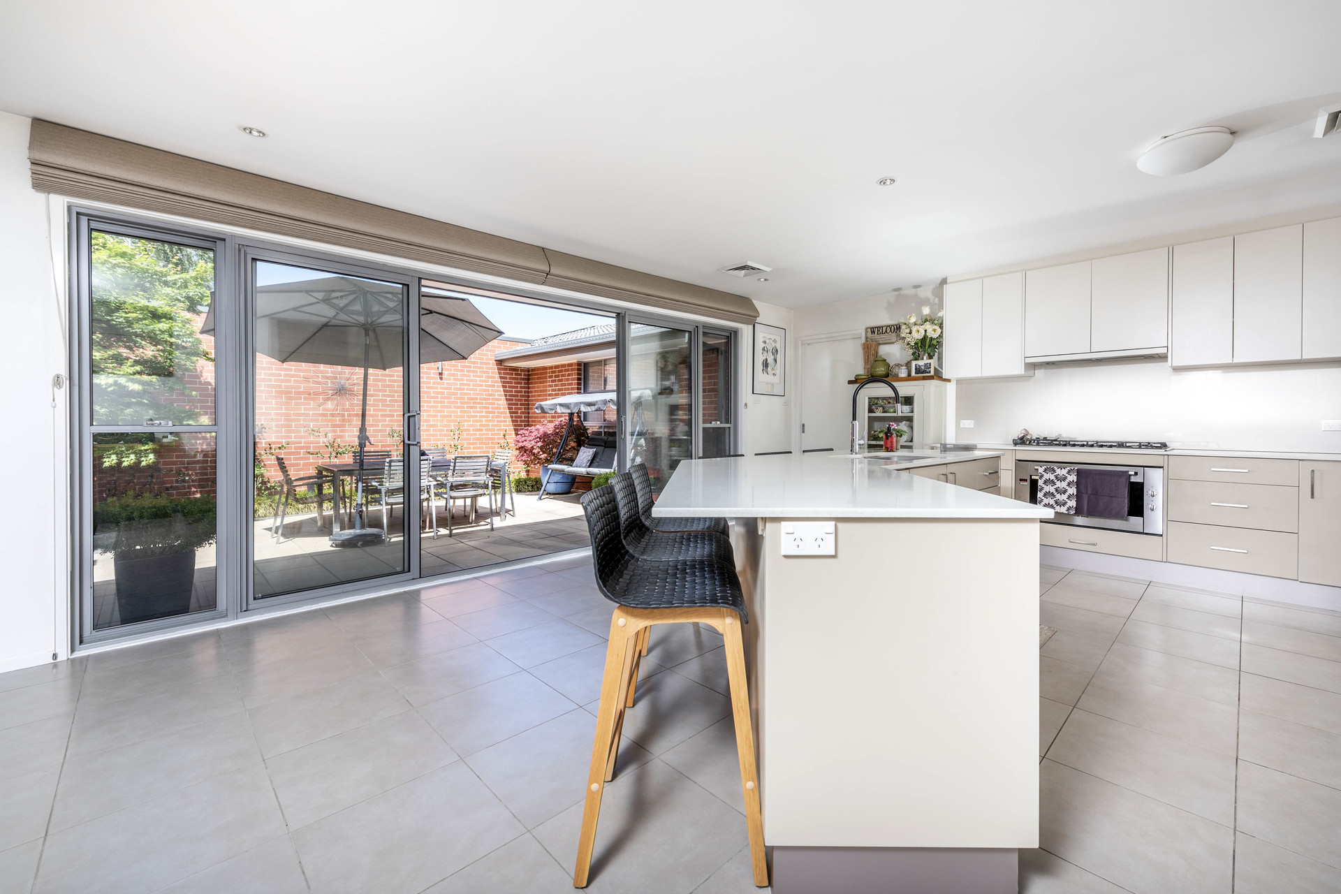 70 Tallara Parkway, Narrabundah ACT 2604, Narrabundah - Thumbnail 4