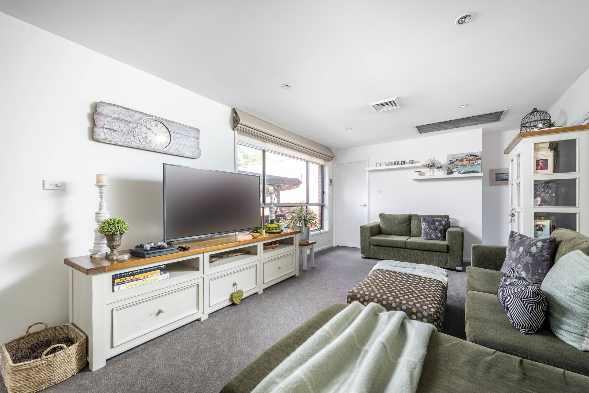 70 Tallara Parkway, Narrabundah ACT 2604, Narrabundah - Thumbnail 8