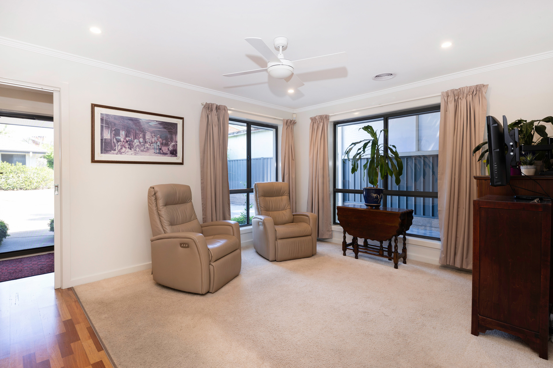 28B Gillies Street, Curtin ACT 2605, Curtin - Thumbnail 4