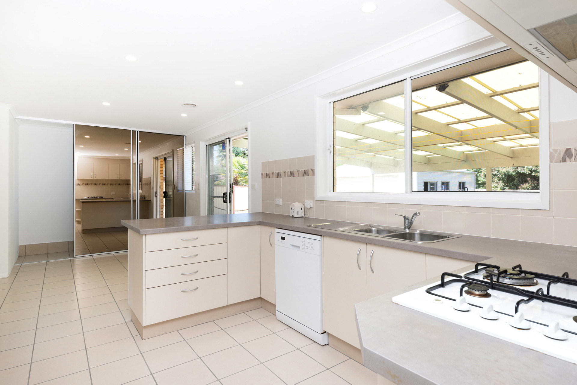 3 Twine Place, Monash ACT 2904, Monash - Thumbnail 6