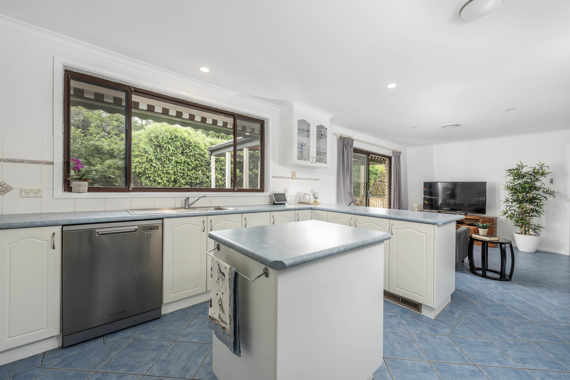 6 Sterry Place, Wanniassa ACT 2903, Wanniassa - Thumbnail 6