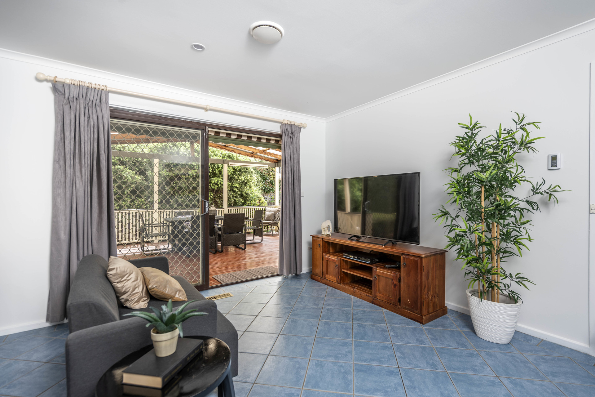 6 Sterry Place, Wanniassa ACT 2903, Wanniassa - Thumbnail 7