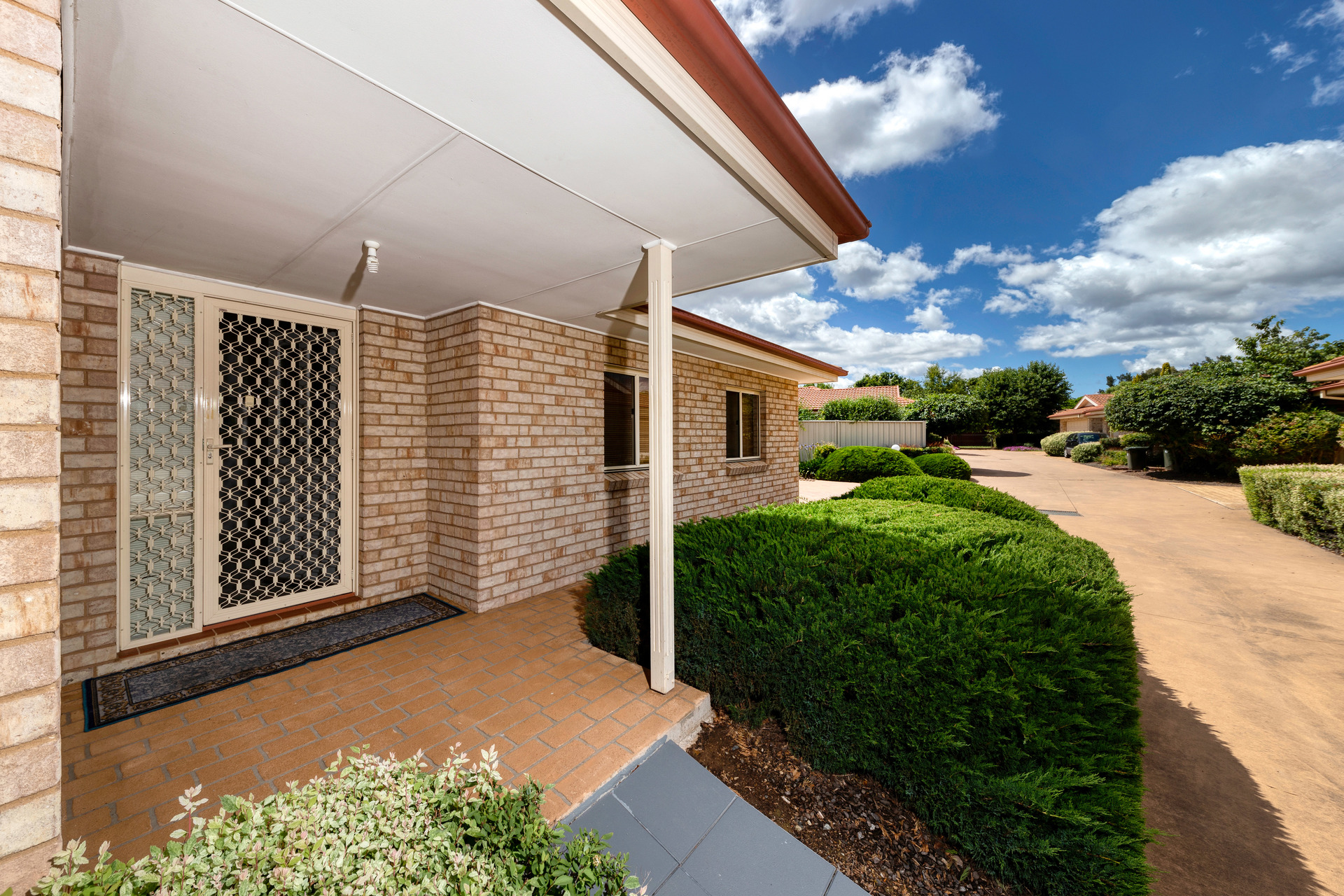 1/166 Ellerston Avenue, Isabella Plains ACT 2905, Isabella Plains - Thumbnail 2