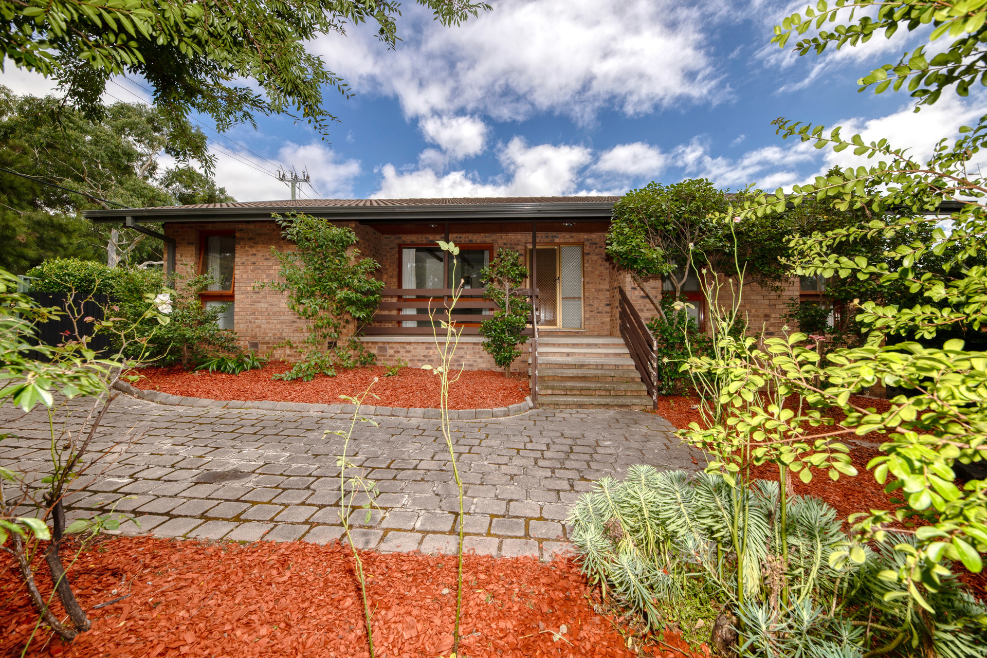 74 Namatjira Drive, Stirling ACT 2611, Stirling - Thumbnail 2