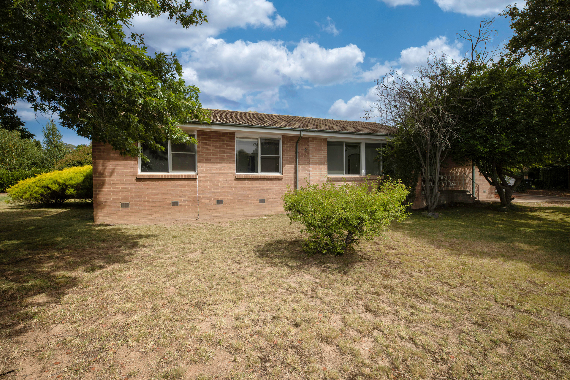61 Carruthers Street, Curtin ACT 2605, Curtin - Thumbnail 2