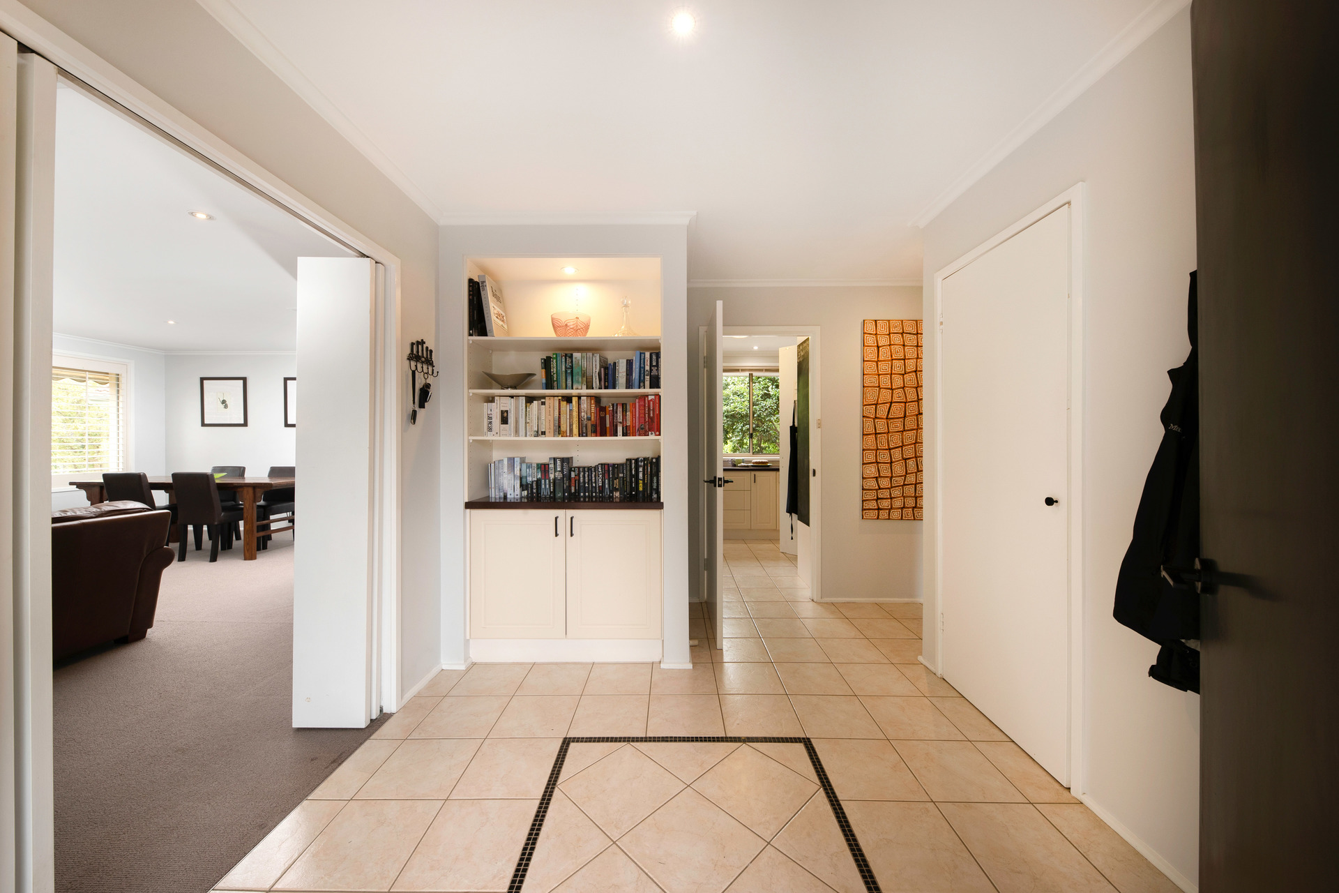 8 Bowser Place, Curtin ACT 2605, Curtin - Thumbnail 3