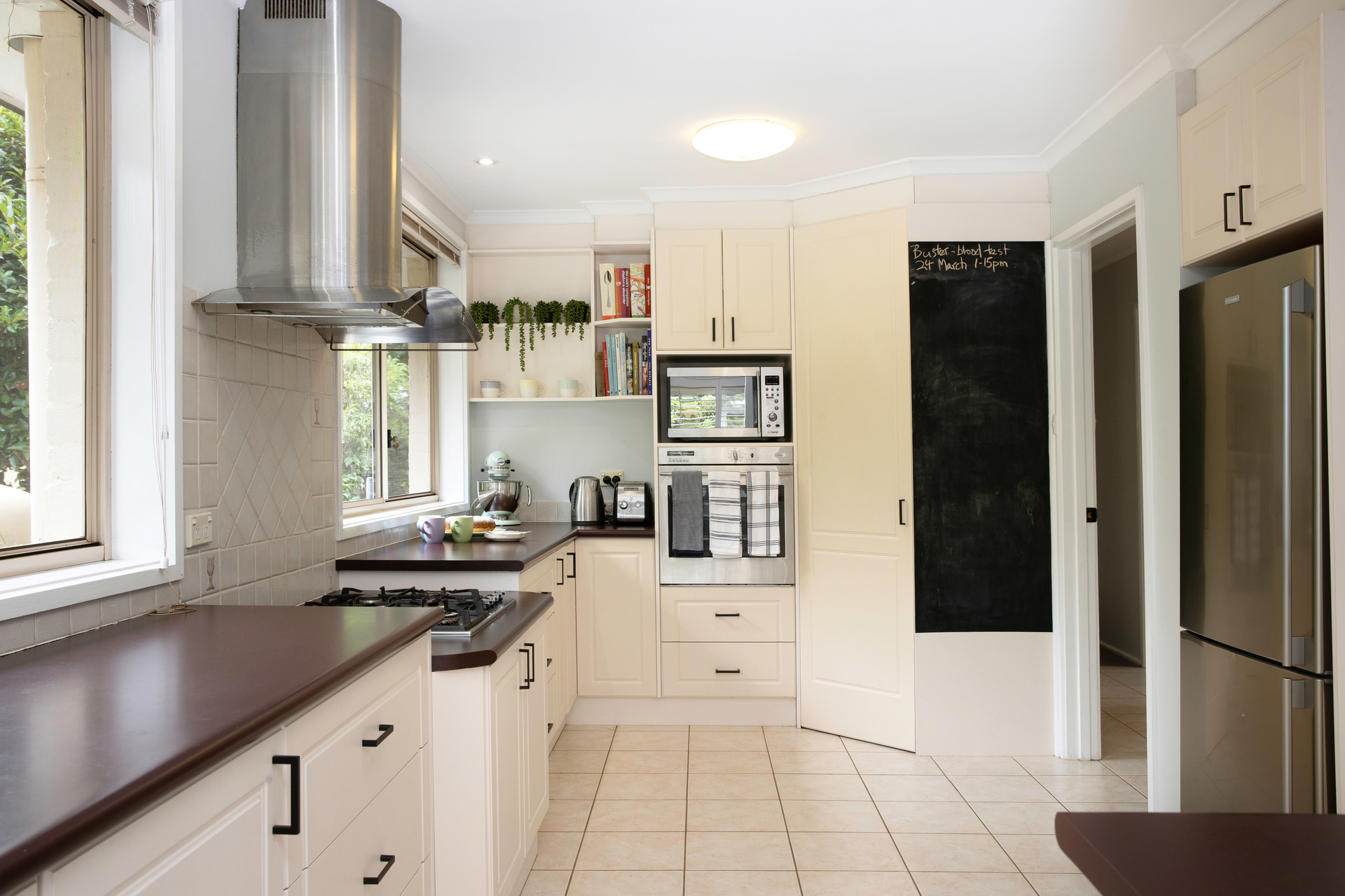 8 Bowser Place, Curtin ACT 2605, Curtin - Thumbnail 7