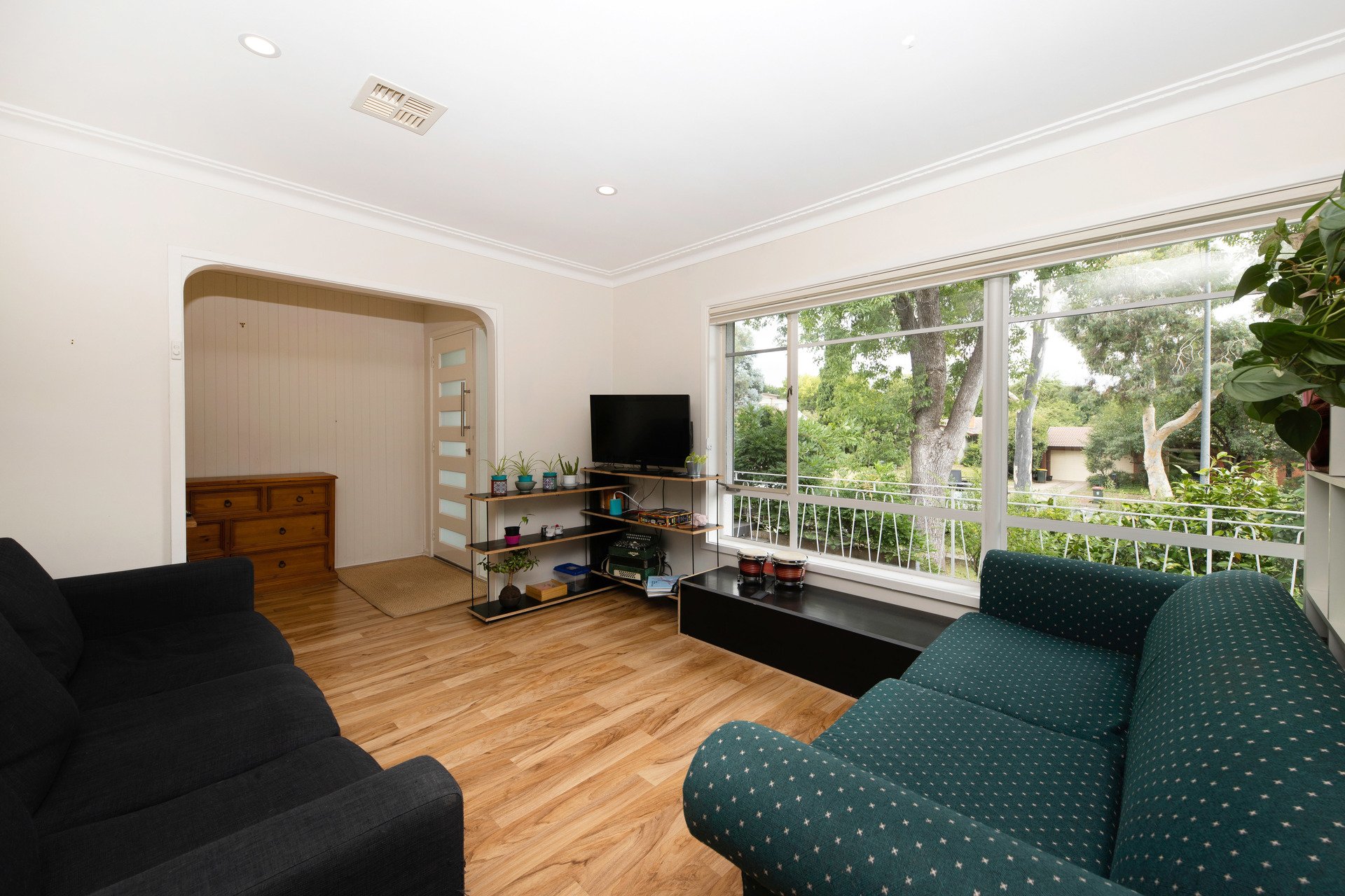 30 McCulloch Street, Curtin ACT 2605, Curtin - Thumbnail 4
