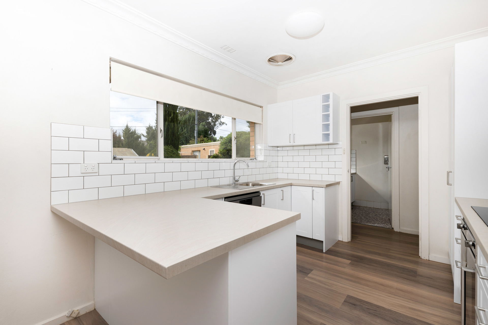 13 Morehead Street, Curtin ACT 2605, Curtin - Thumbnail 6