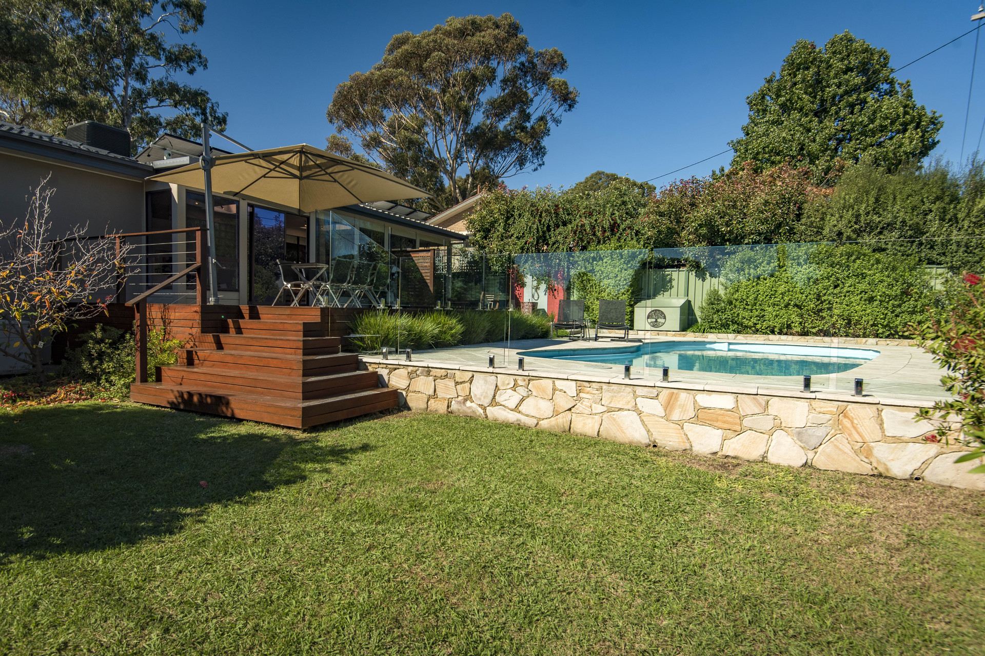 14 Tytherleigh Street, Wanniassa ACT 2903, Wanniassa - Thumbnail 2