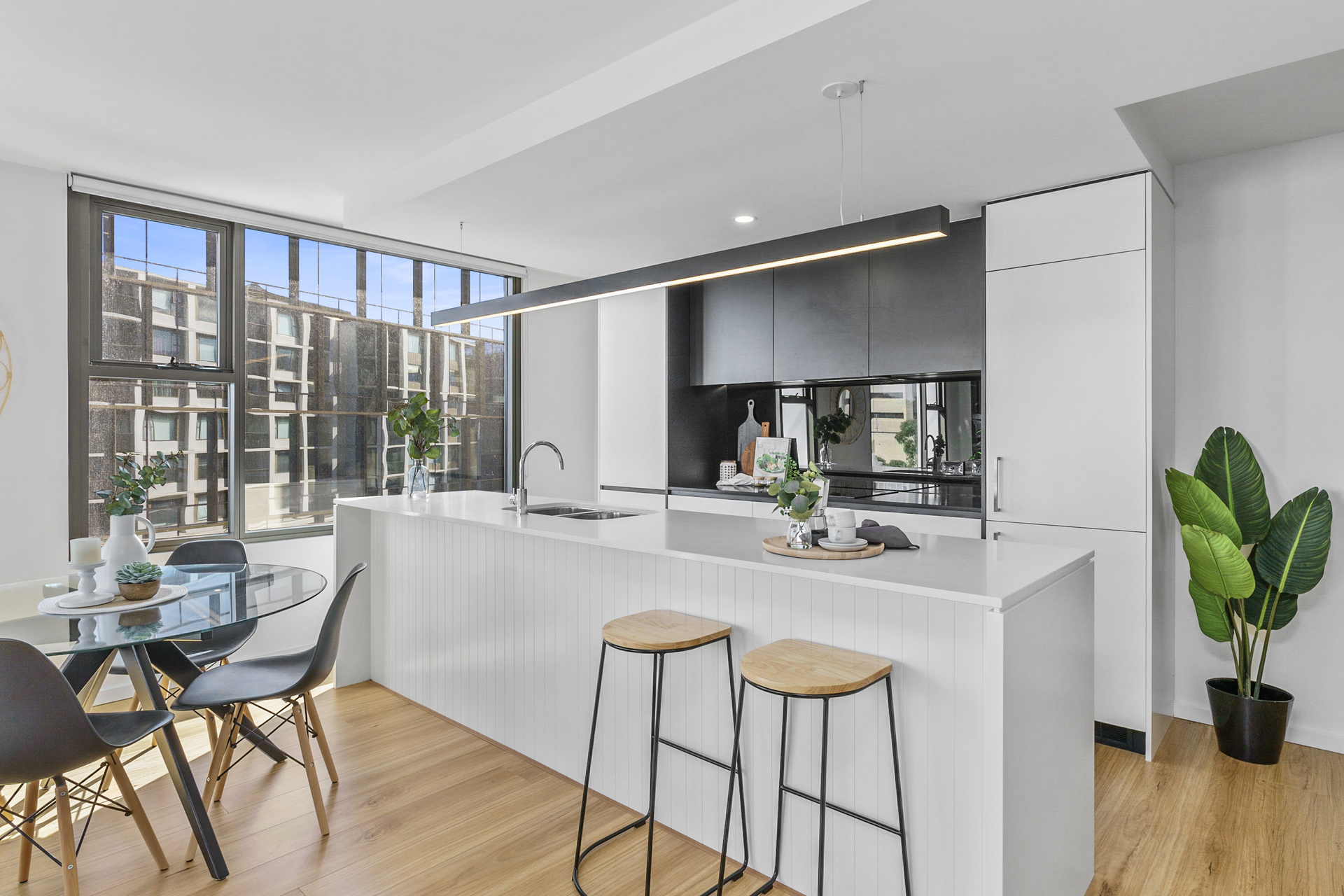 414/19 Challis Street, Dickson ACT 2602, Dickson - Thumbnail 2