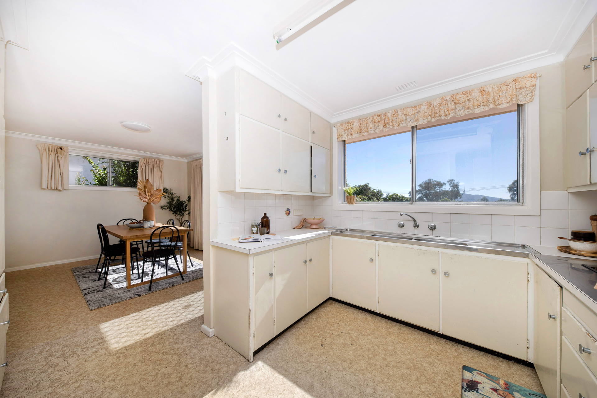 49 McCormack Street, Curtin ACT 2605, Curtin - Thumbnail 7