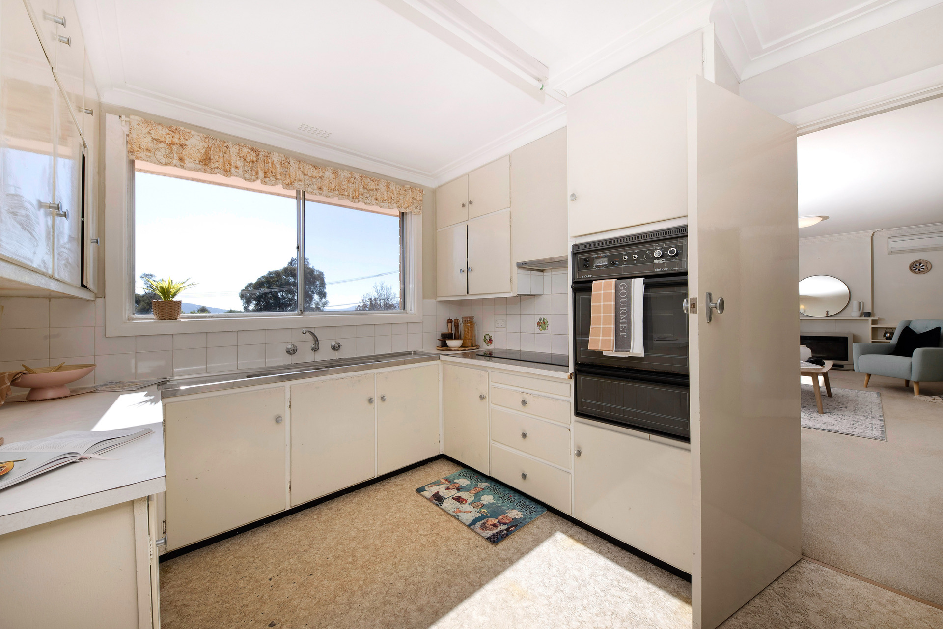 49 McCormack Street, Curtin ACT 2605, Curtin - Thumbnail 8