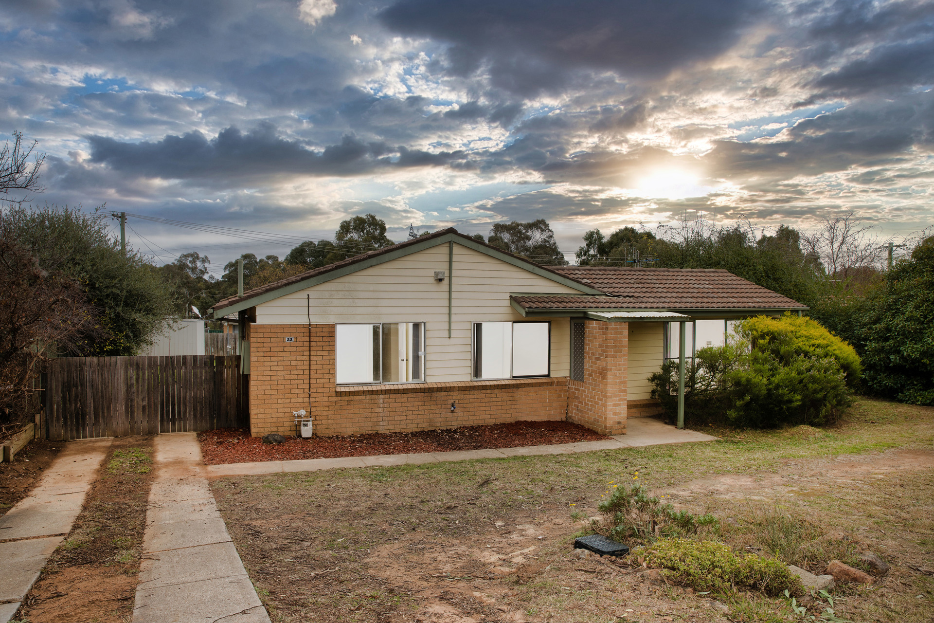 22 Whittell Crescent, Florey ACT 2615, Florey - Thumbnail 2