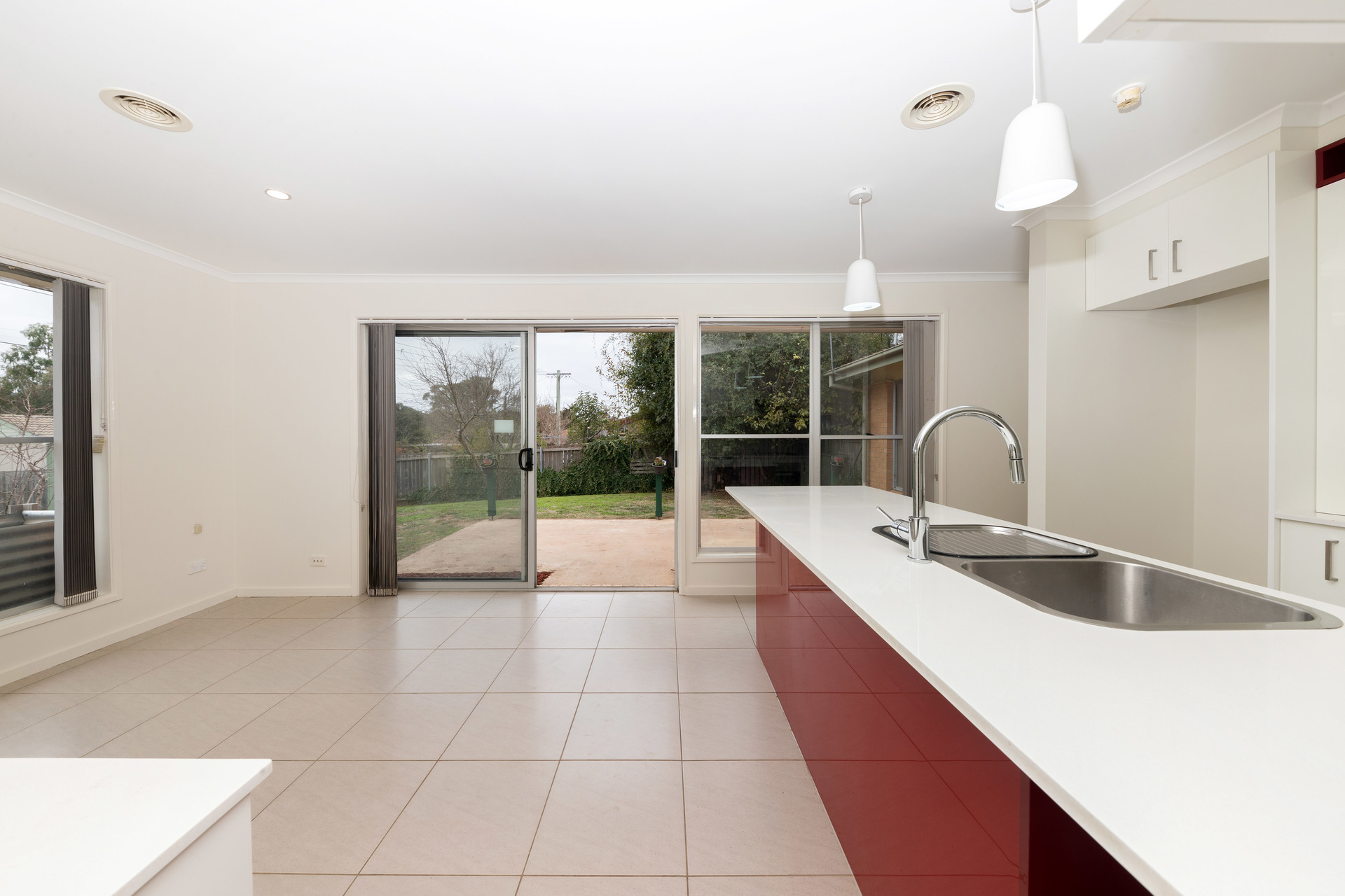 22 Whittell Crescent, Florey ACT 2615, Florey - Thumbnail 6