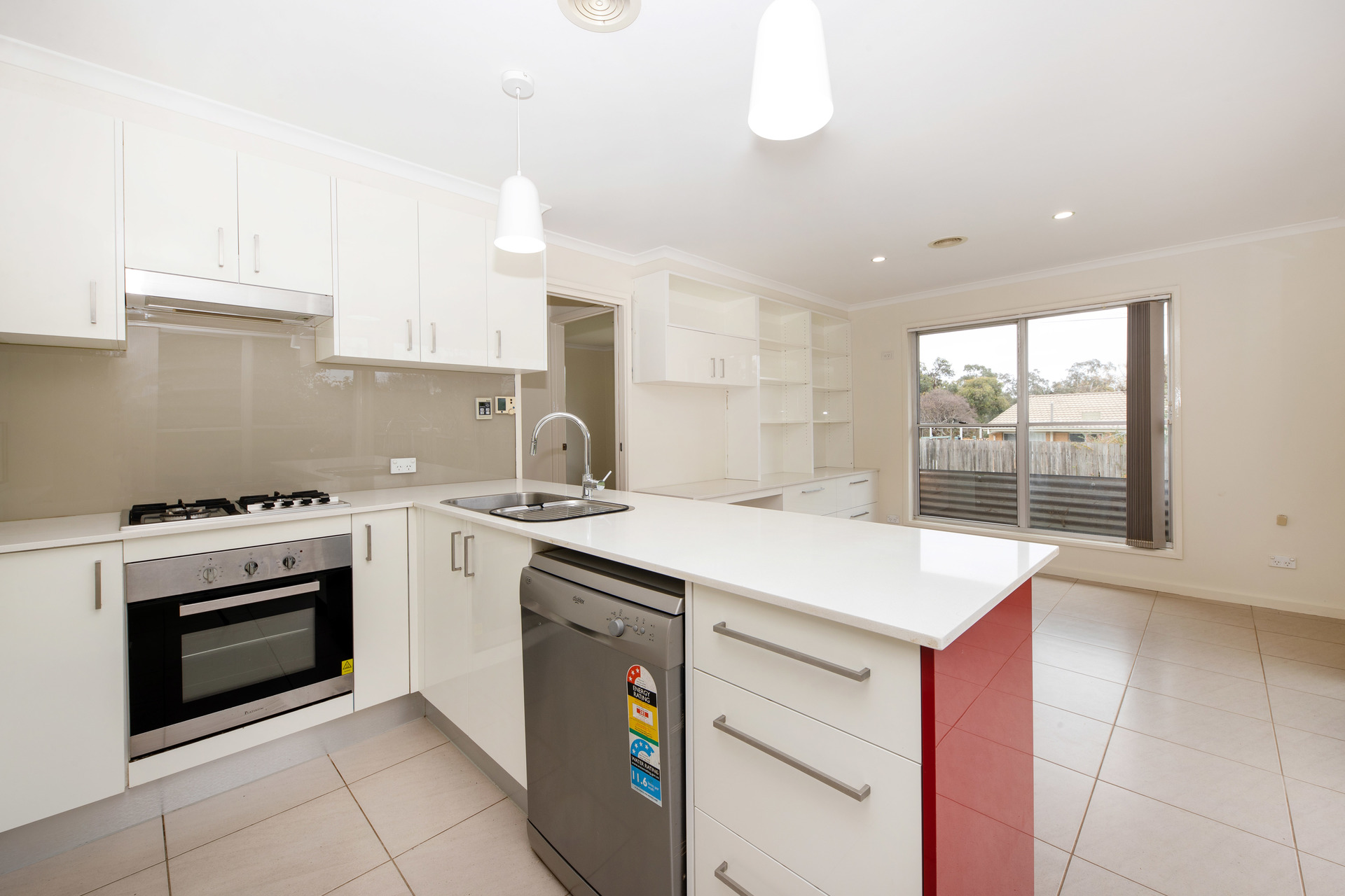22 Whittell Crescent, Florey ACT 2615, Florey - Thumbnail 8