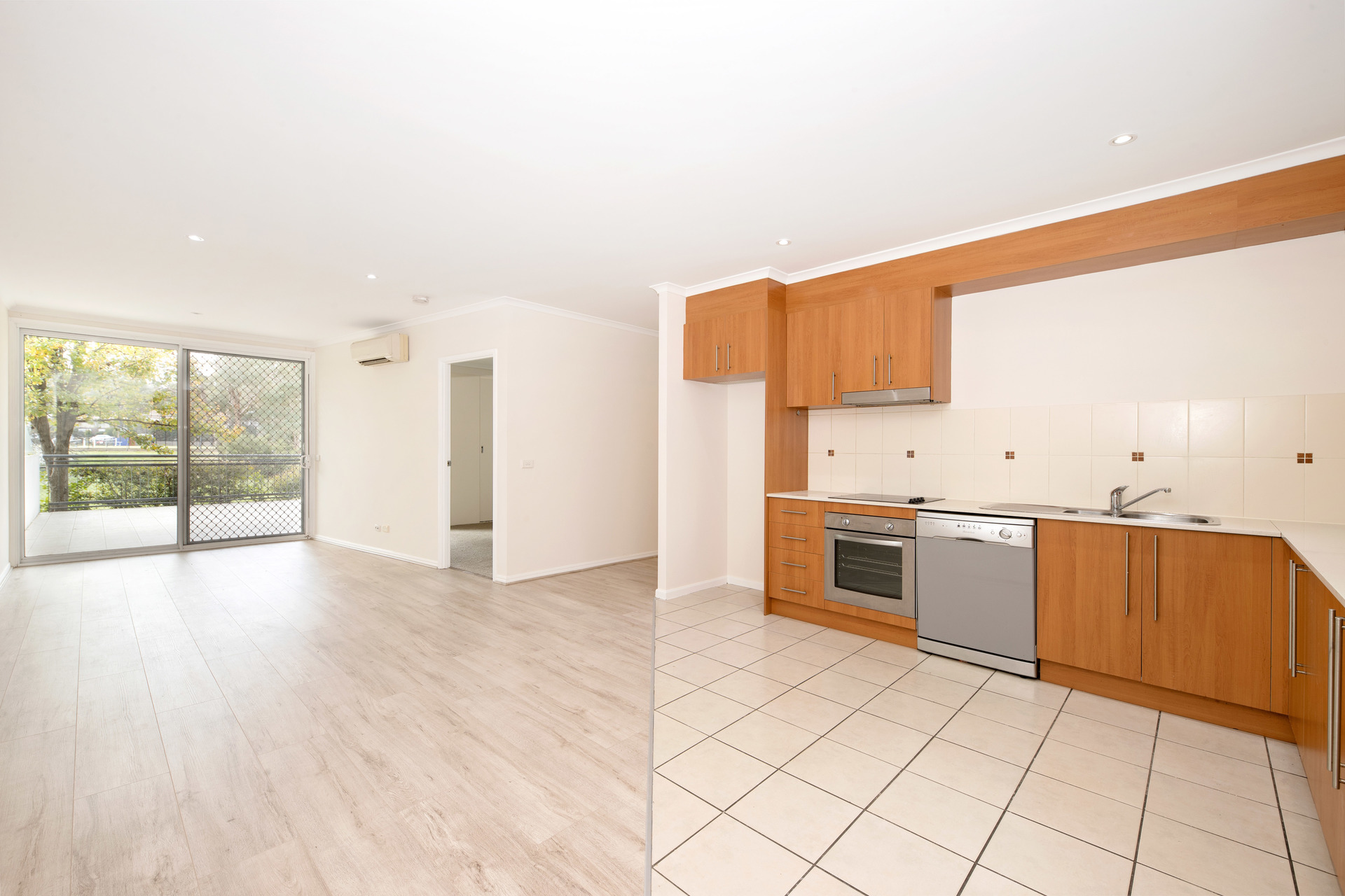 33/68 Hardwick Crescent, Holt ACT 2615, Holt - Thumbnail 3
