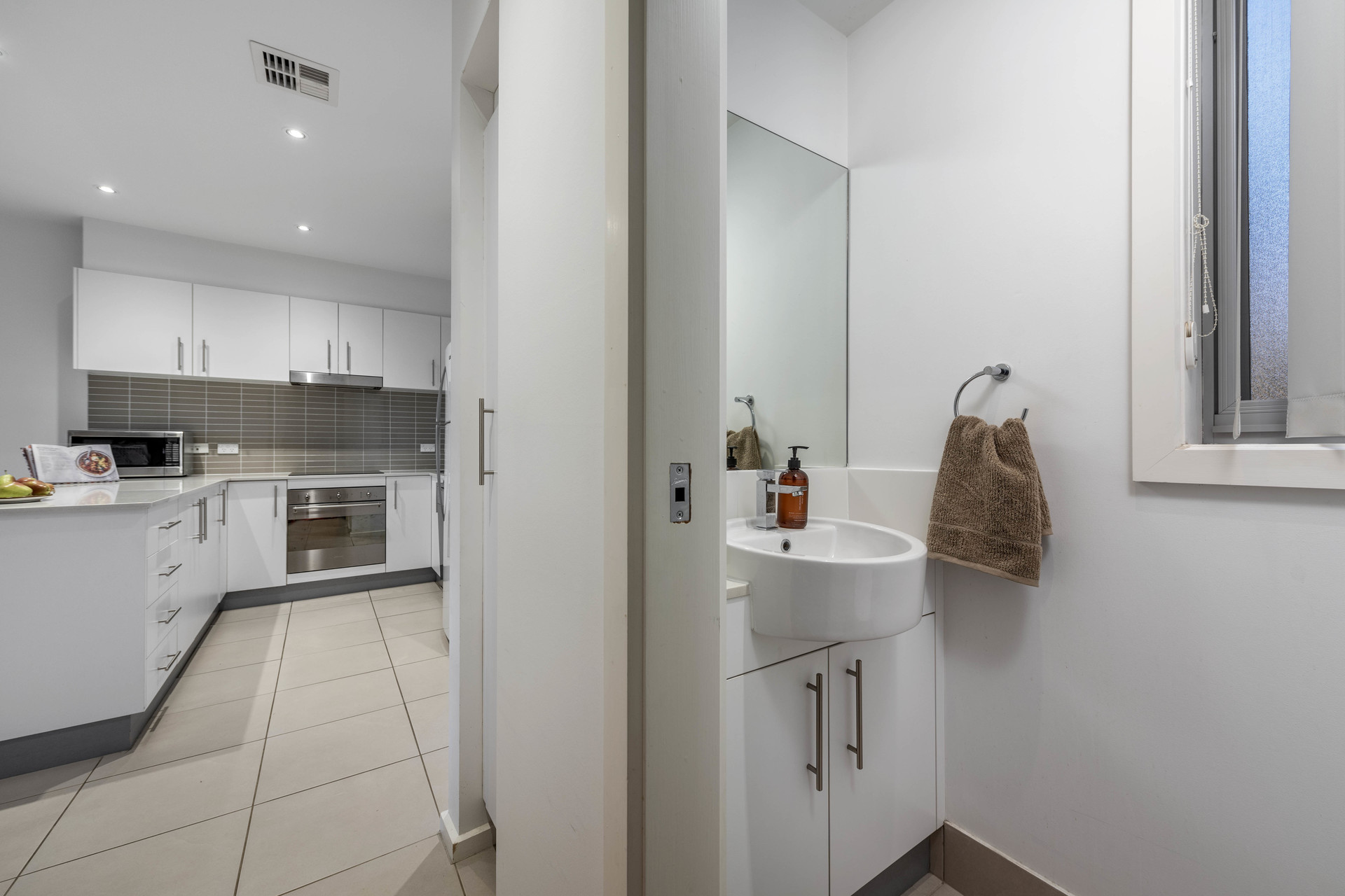 2/30 Coane Street, Holder ACT 2611, Holder - Thumbnail 8