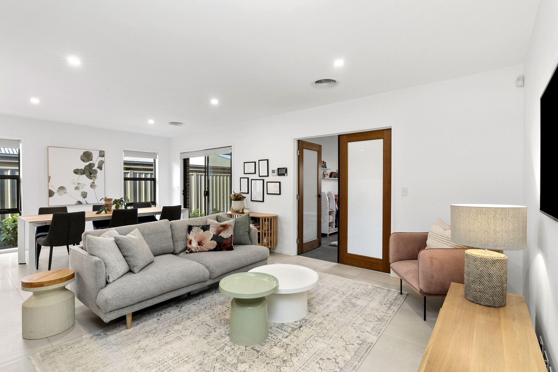 9 Lizzie Street, Googong NSW 2620, Googong - Thumbnail 7
