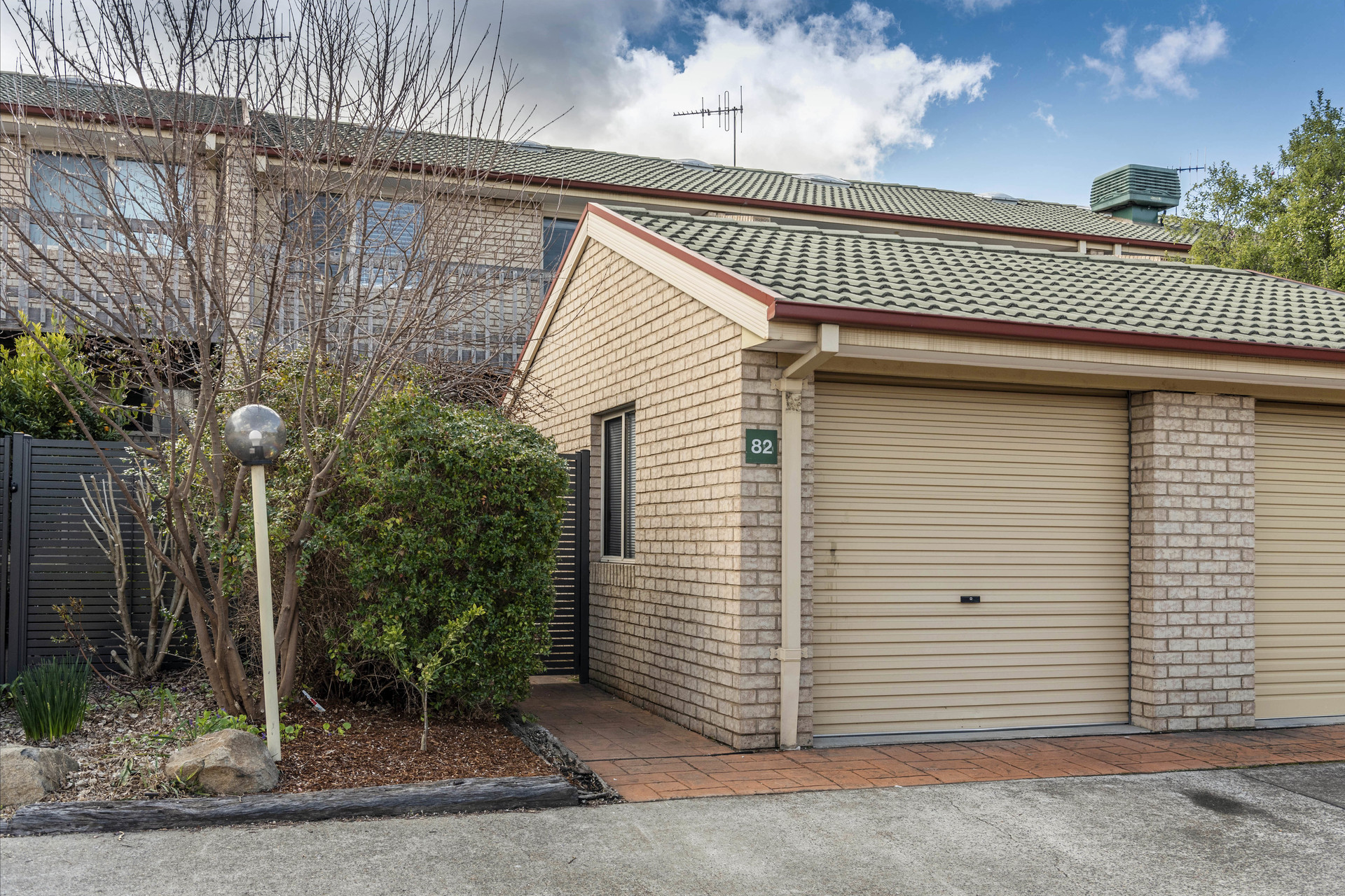 82/3 Heard Street, Mawson ACT 2607, Mawson - Thumbnail 2