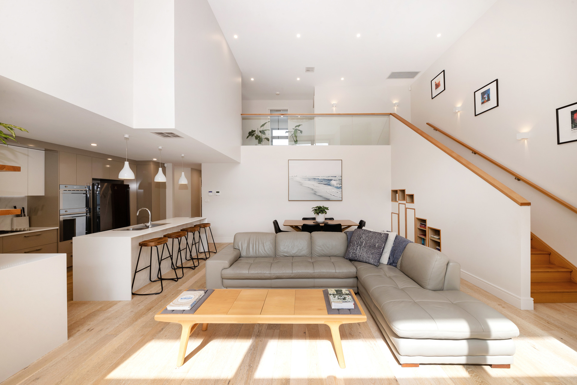 4/99 Ainsworth Street, Mawson ACT 2607, Mawson - Thumbnail 2
