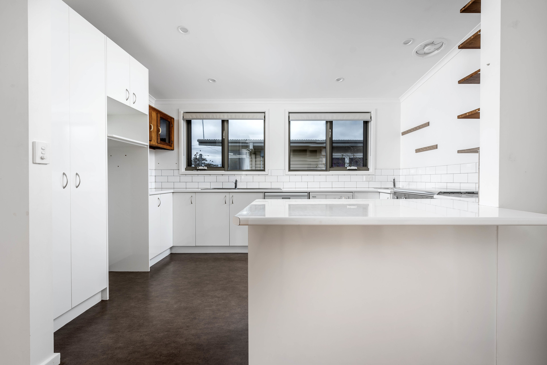 16 Bangalay Street, Queanbeyan NSW 2620, Karabar - Thumbnail 3
