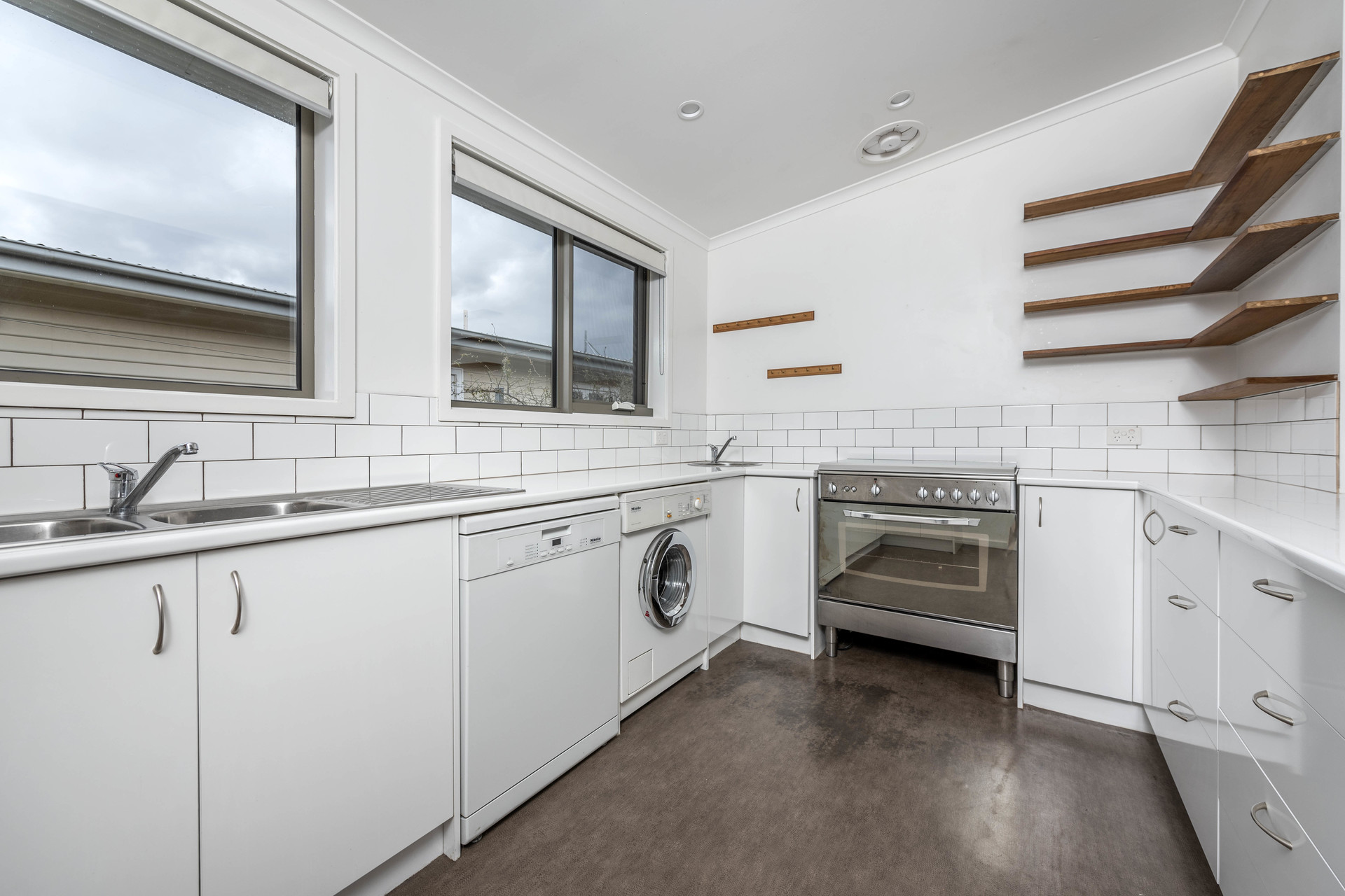 16 Bangalay Street, Queanbeyan NSW 2620, Karabar - Thumbnail 4