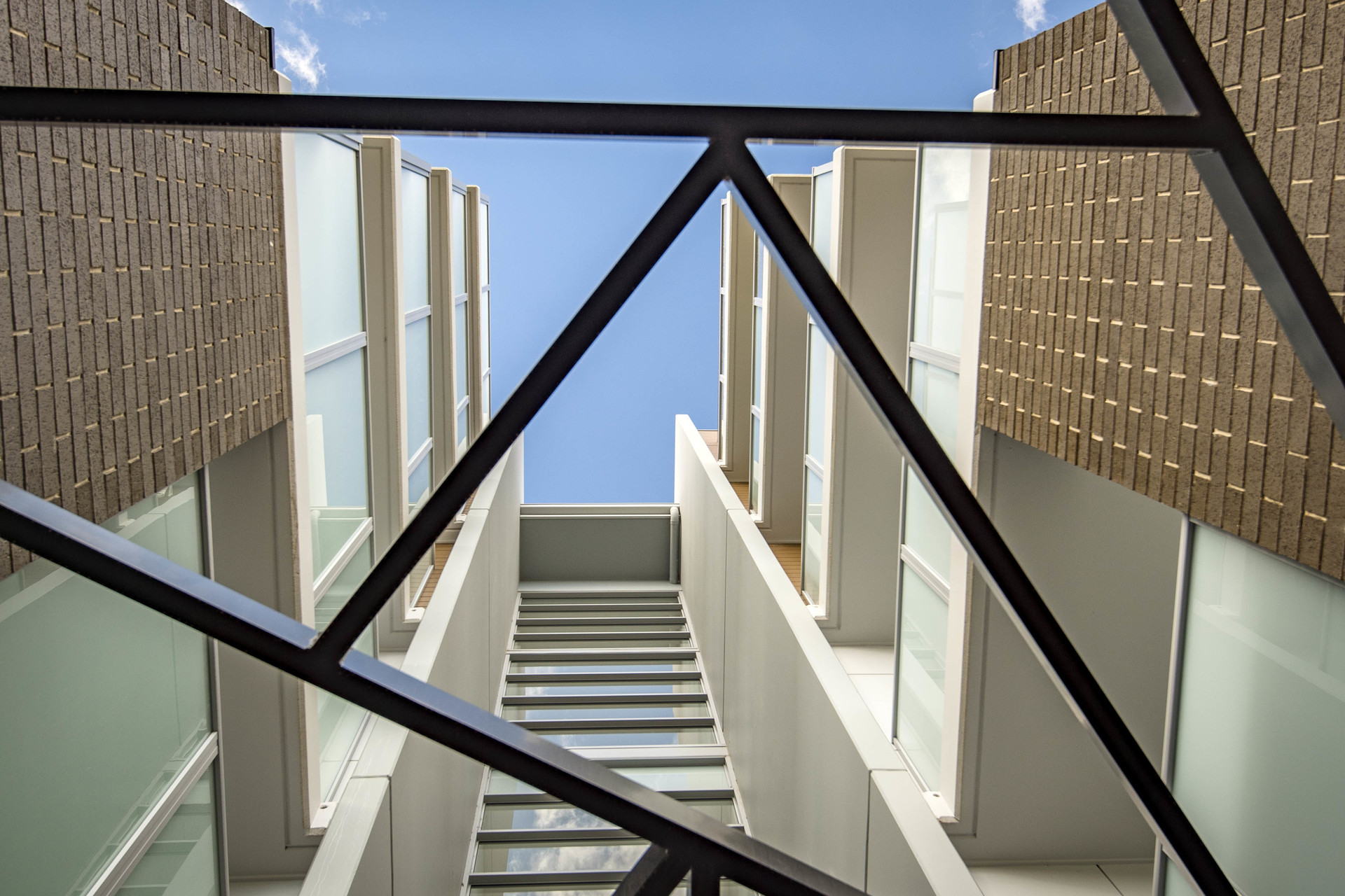 8/120 John Gorton Drive, Coombs ACT 2611, Coombs - Thumbnail 2