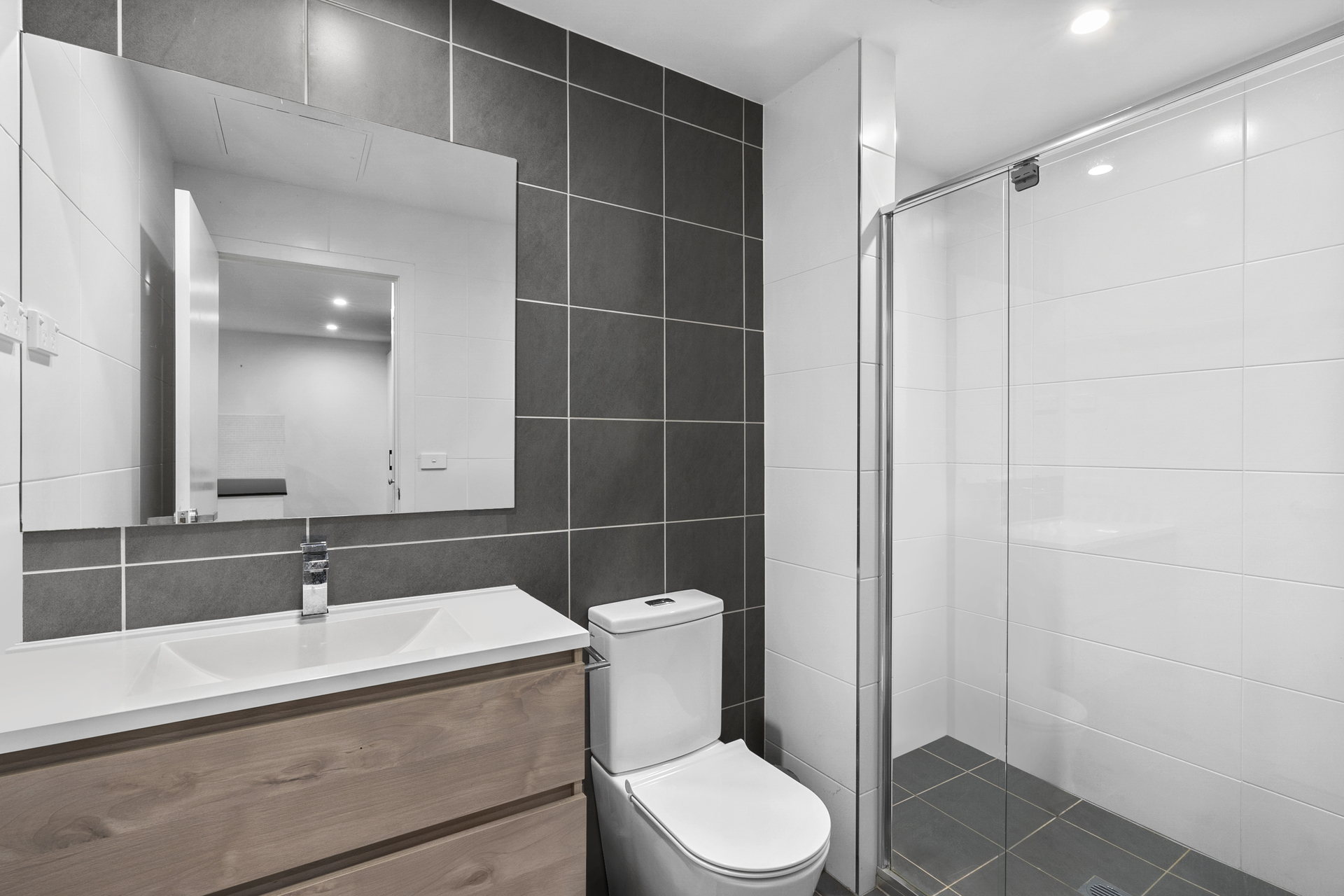 8/120 John Gorton Drive, Coombs ACT 2611, Coombs - Thumbnail 6