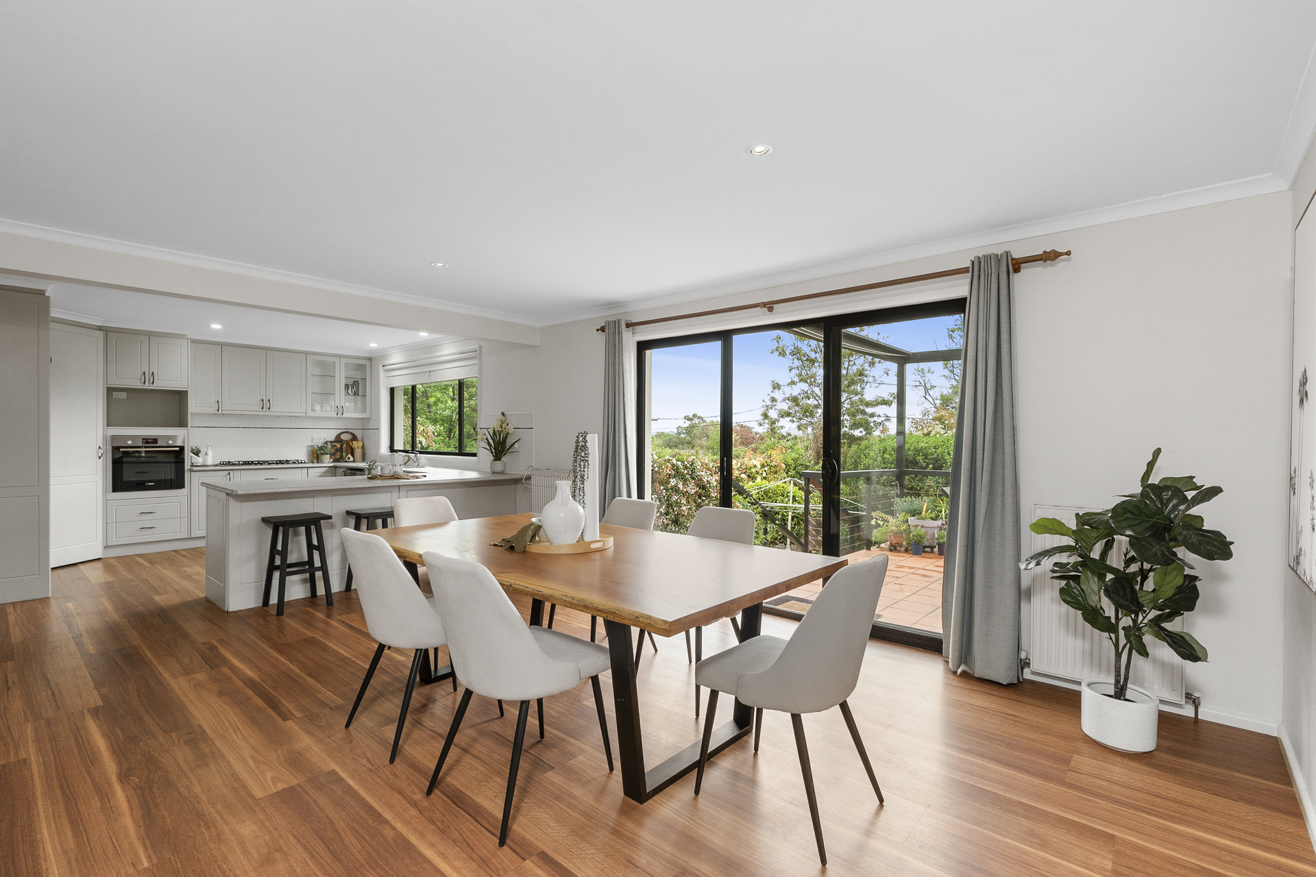 25 Wilson Street, Curtin ACT 2605, Curtin - Thumbnail 4