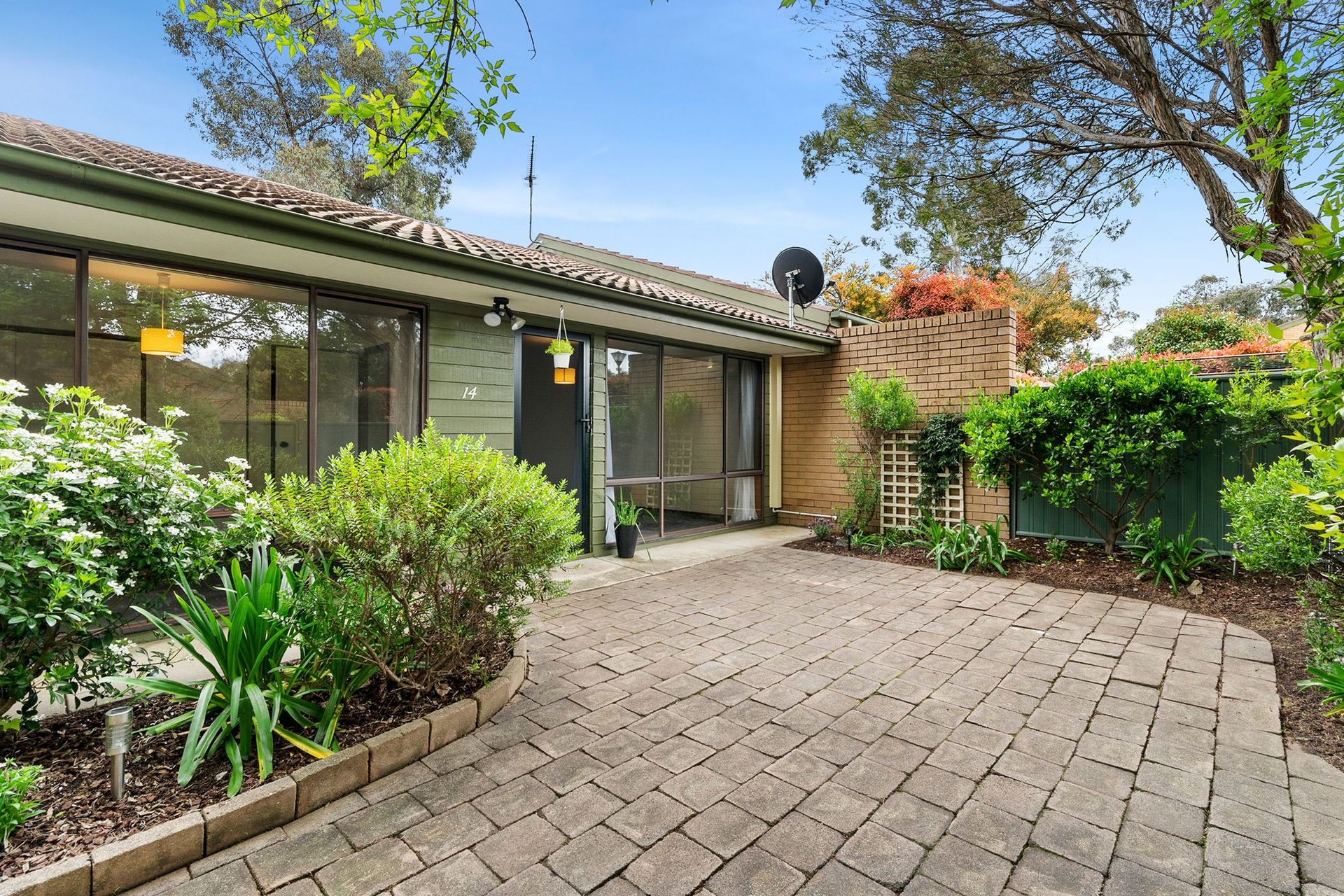 14/25 Pinkerton Circuit, Kambah ACT 2902