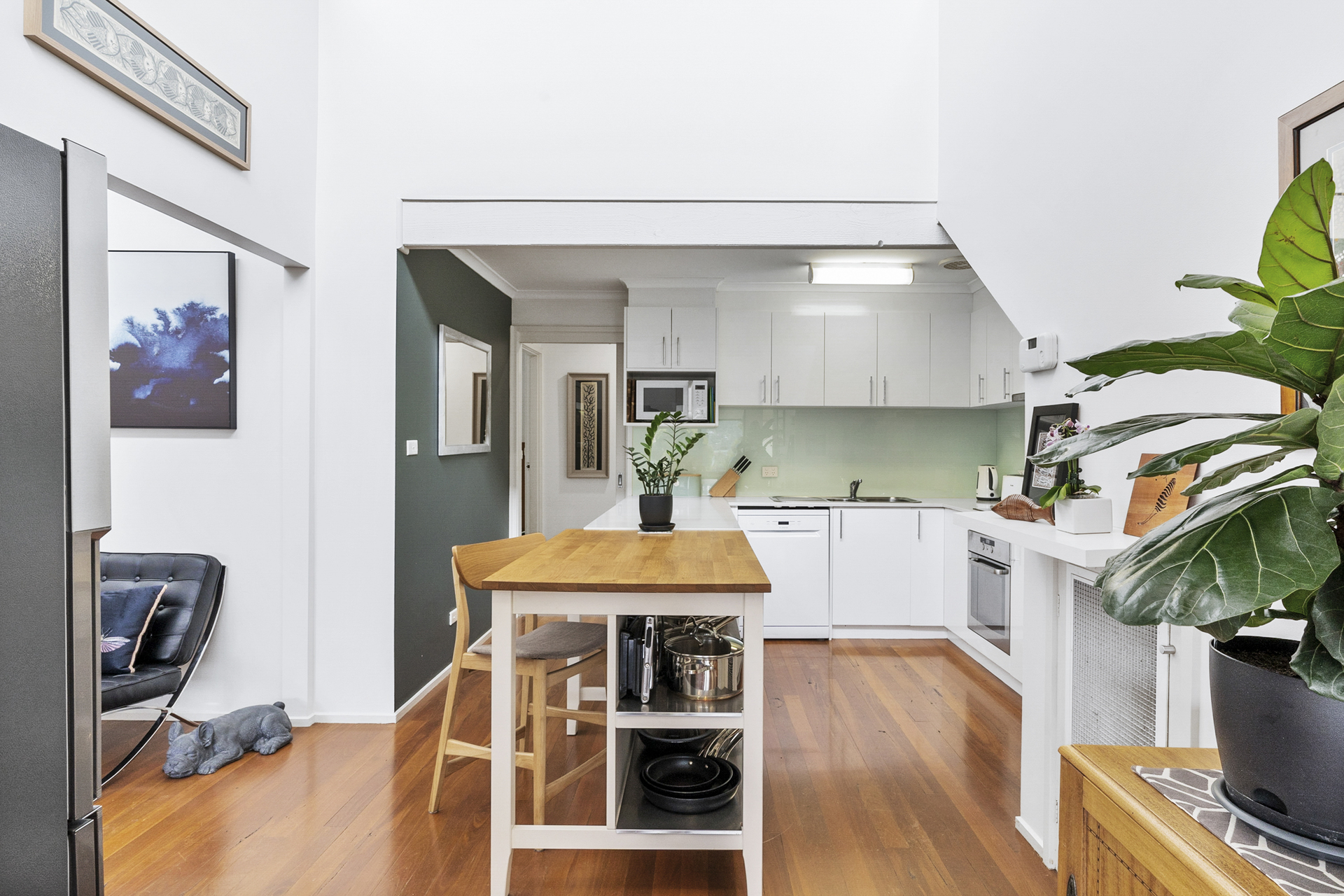 72 Barnet Close, Swinger Hill ACT 2606, Phillip - Thumbnail 4