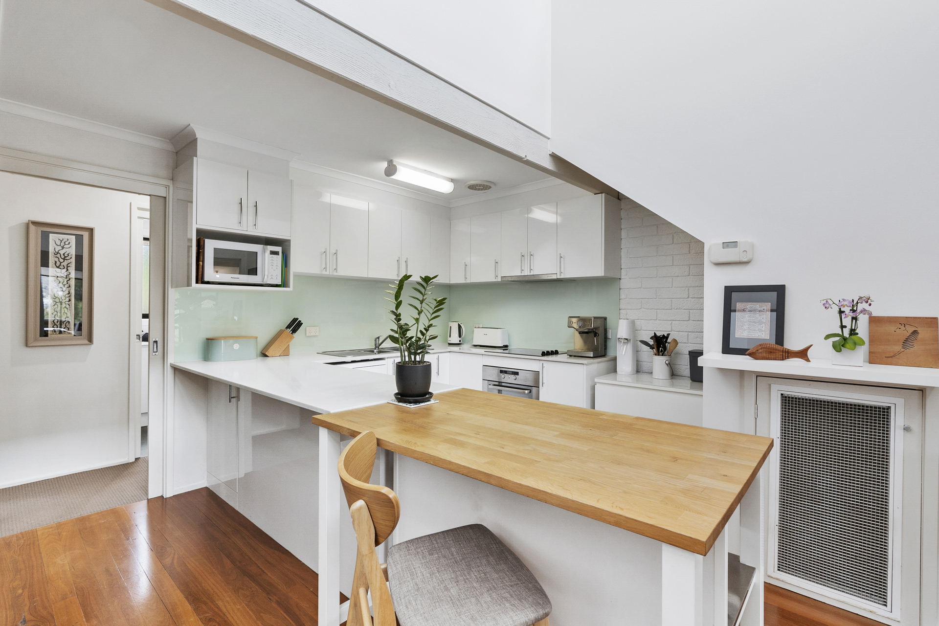 72 Barnet Close, Swinger Hill ACT 2606, Phillip - Thumbnail 5