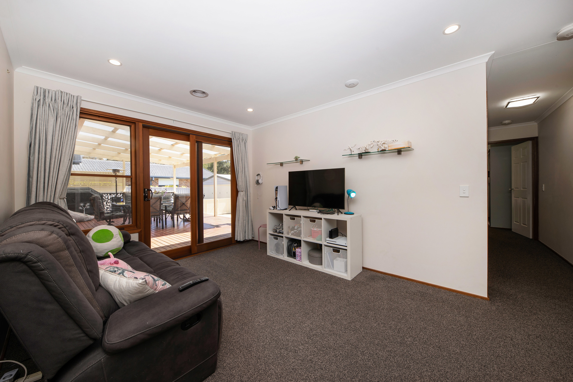 27 Noarlunga Crescent, Bonython ACT 2905, Bonython - Thumbnail 8