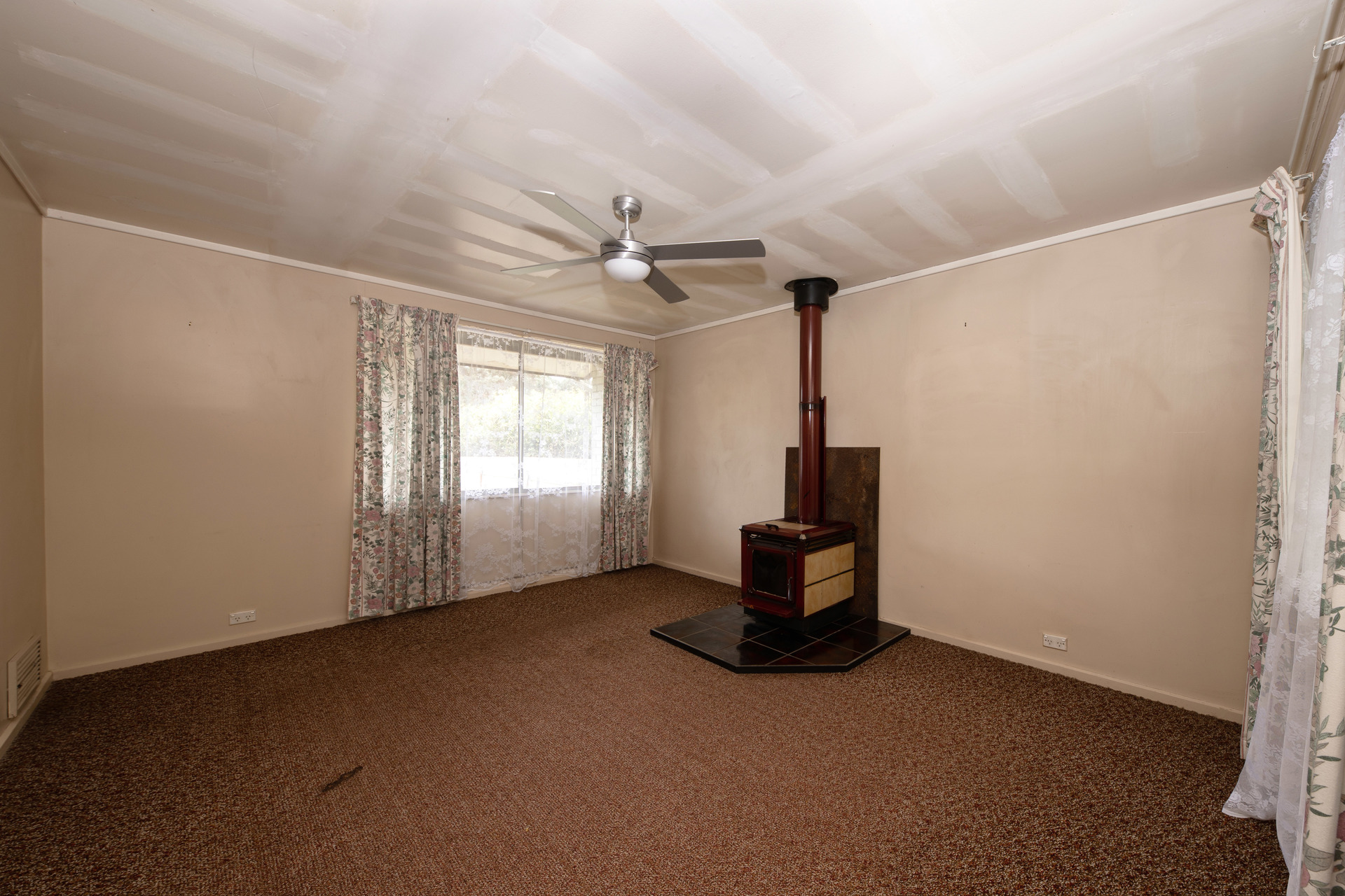 15 Gairdner Circuit, Kaleen ACT 2617, Kaleen - Thumbnail 4