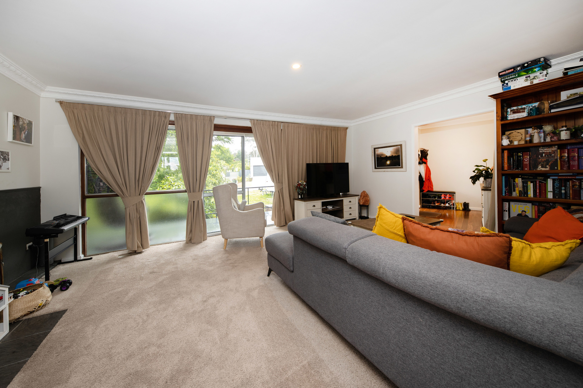 6 Coghlan Street, Chifley ACT 2606, Chifley - Thumbnail 4